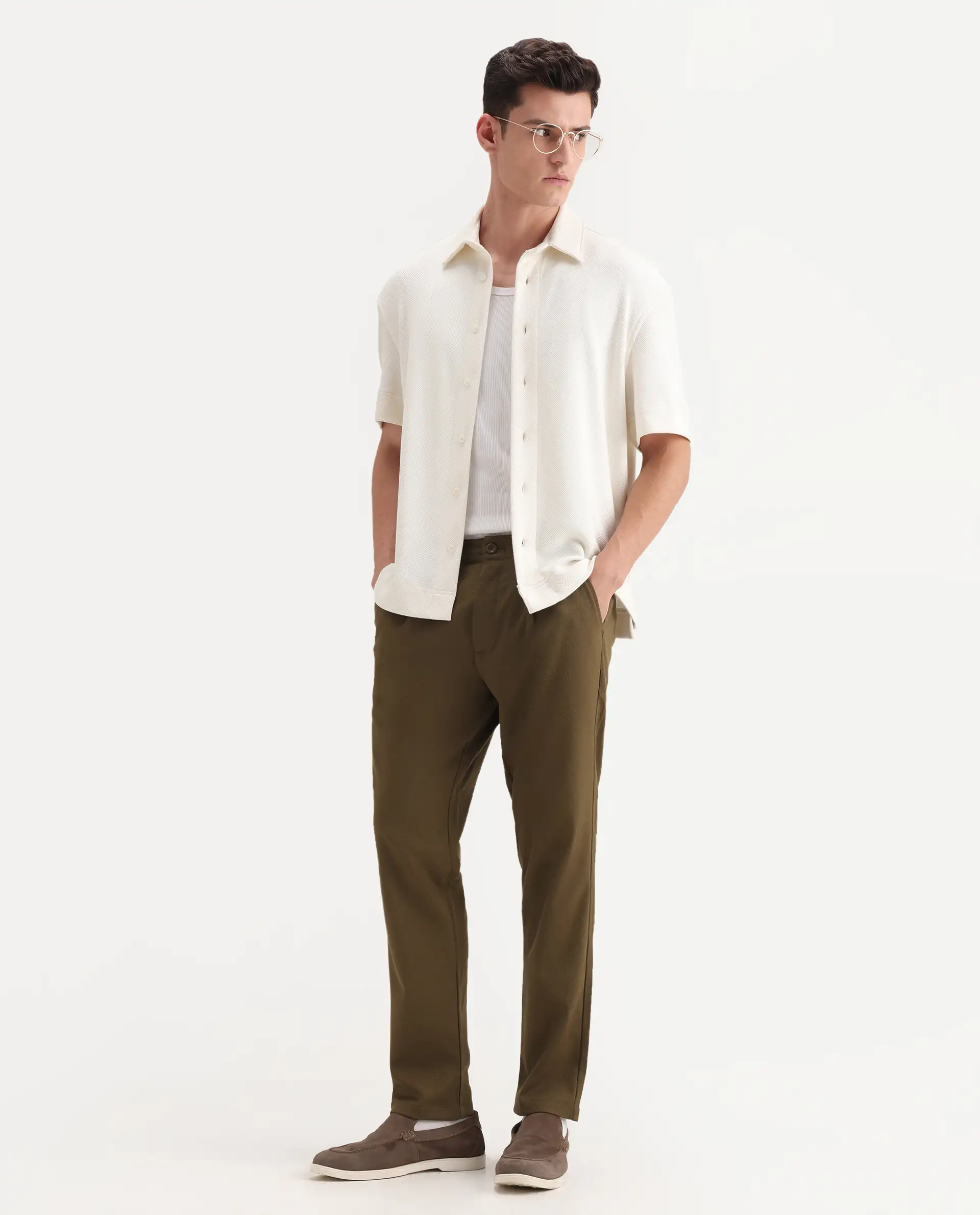 Rare Rabbit Men's Tula Light Olive Cotton Plain Relaxed Fit Trouser