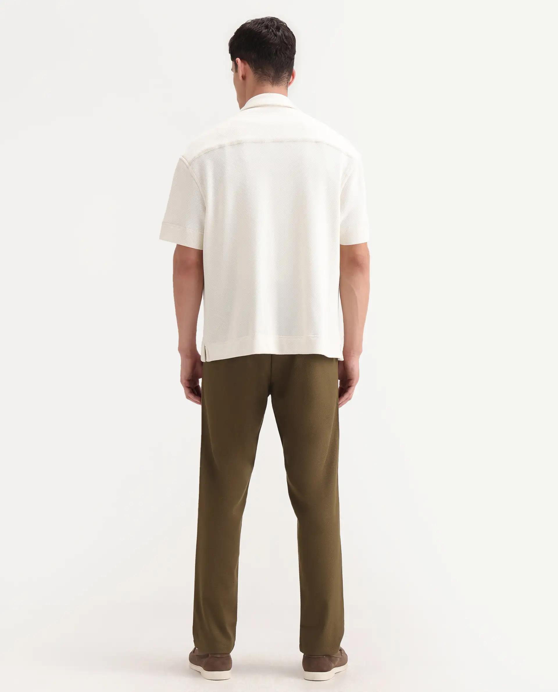 Rare Rabbit Men's Tula Light Olive Cotton Plain Relaxed Fit Trouser - Image 8