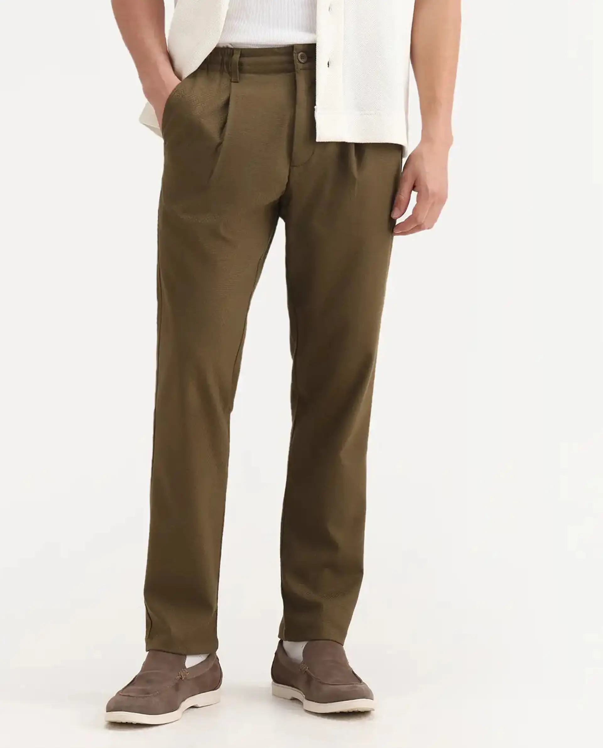 Rare Rabbit Men's Tula Light Olive Cotton Plain Relaxed Fit Trouser - Image 9