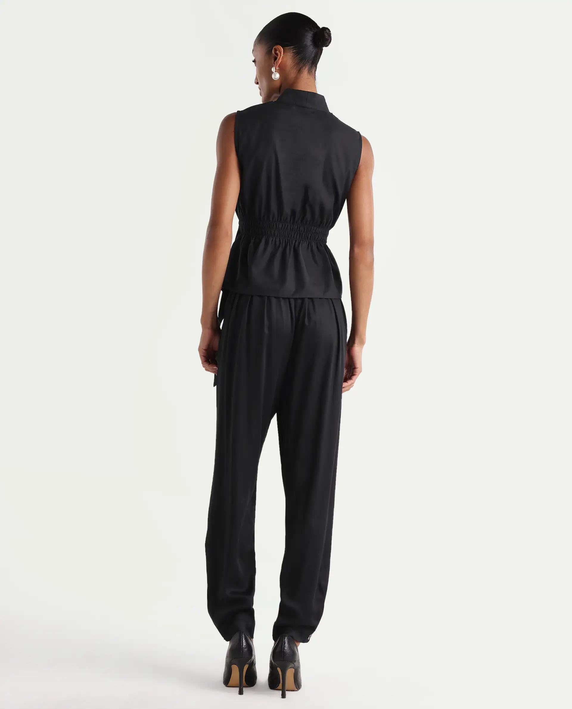 Rareism Women's Tuno Black Linen Blend Carrot Plain Trouser - Image 7