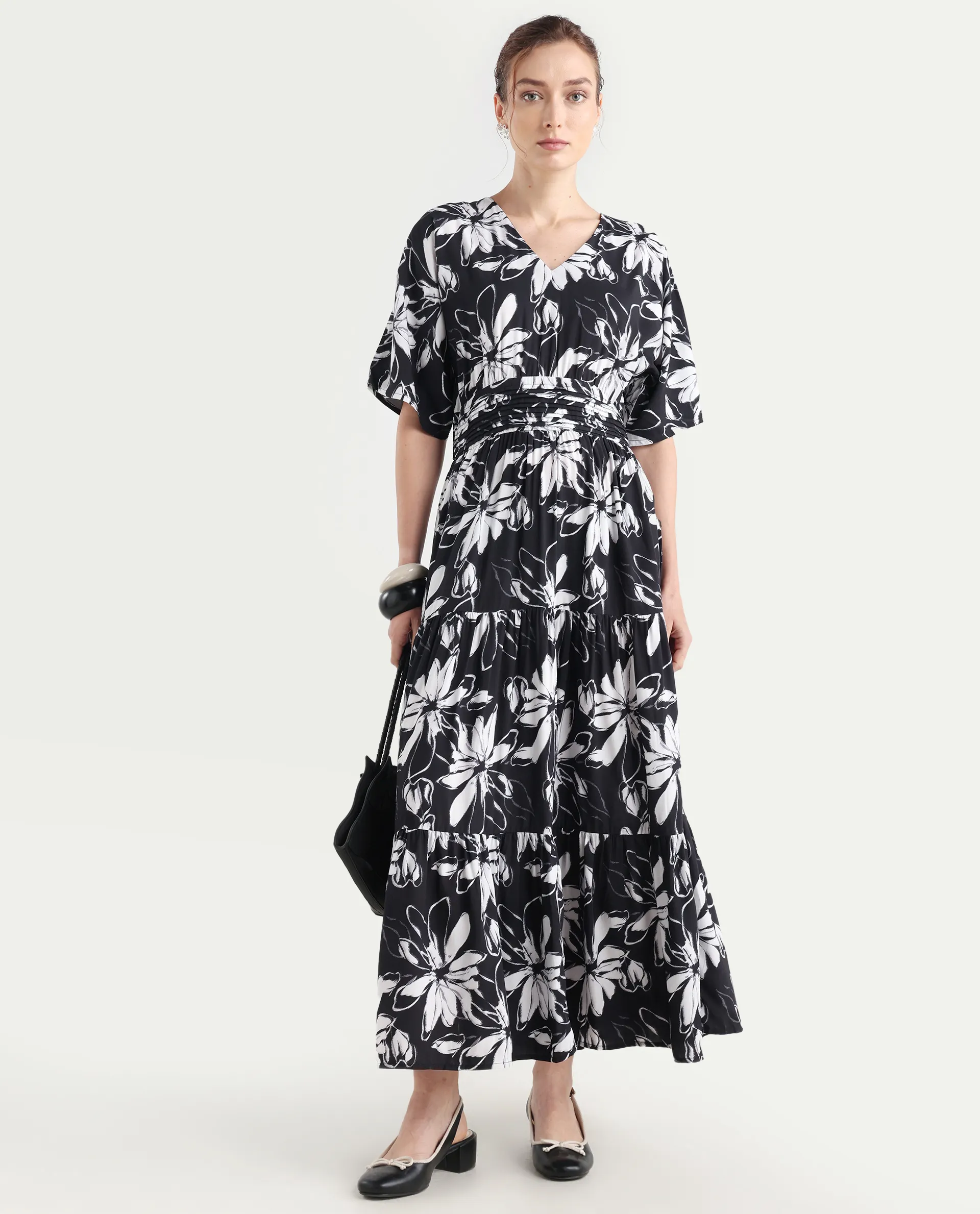 Rareism Women's Tuzio Black Viscose V-Neck Floral Print Extended Sleeves Maxi Fit And Flare Dress - Image 3