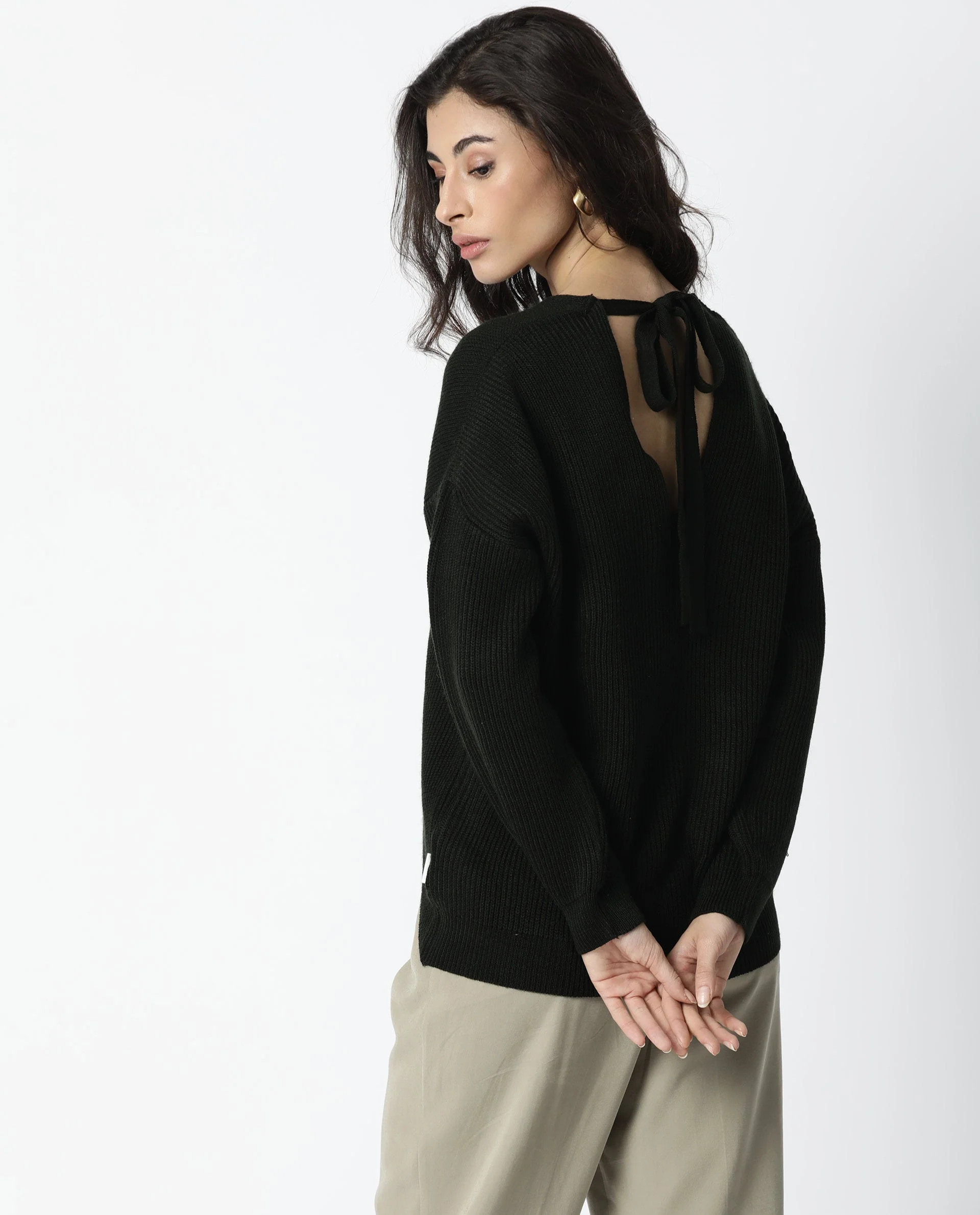Rareism Women's Twirl Green Acrylic V-Neck Plain Relaxed Fit Top - Image 8