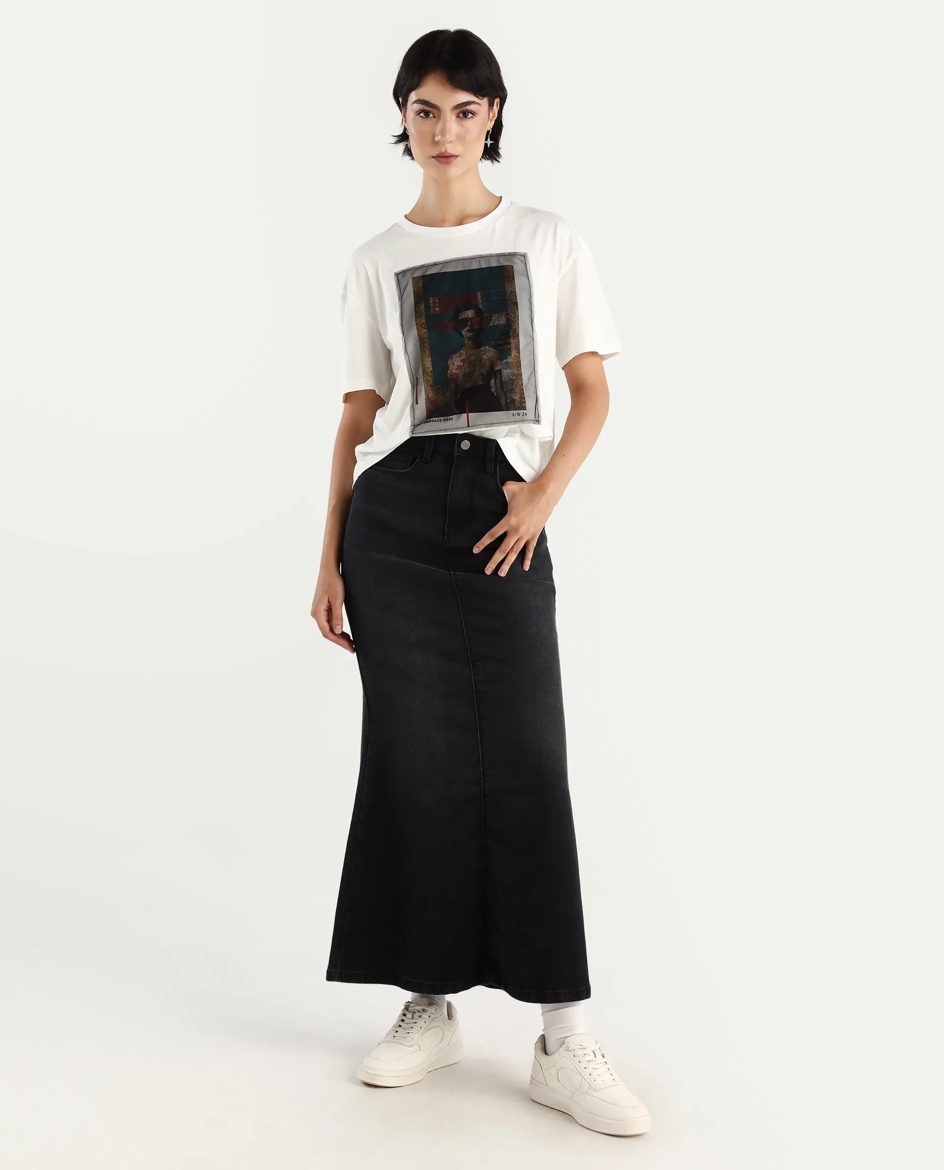 Rareism Women's Twixt Off White Cotton Blend Crew Neck Graphic Print Relaxed Fit T-Shirt - Image 2