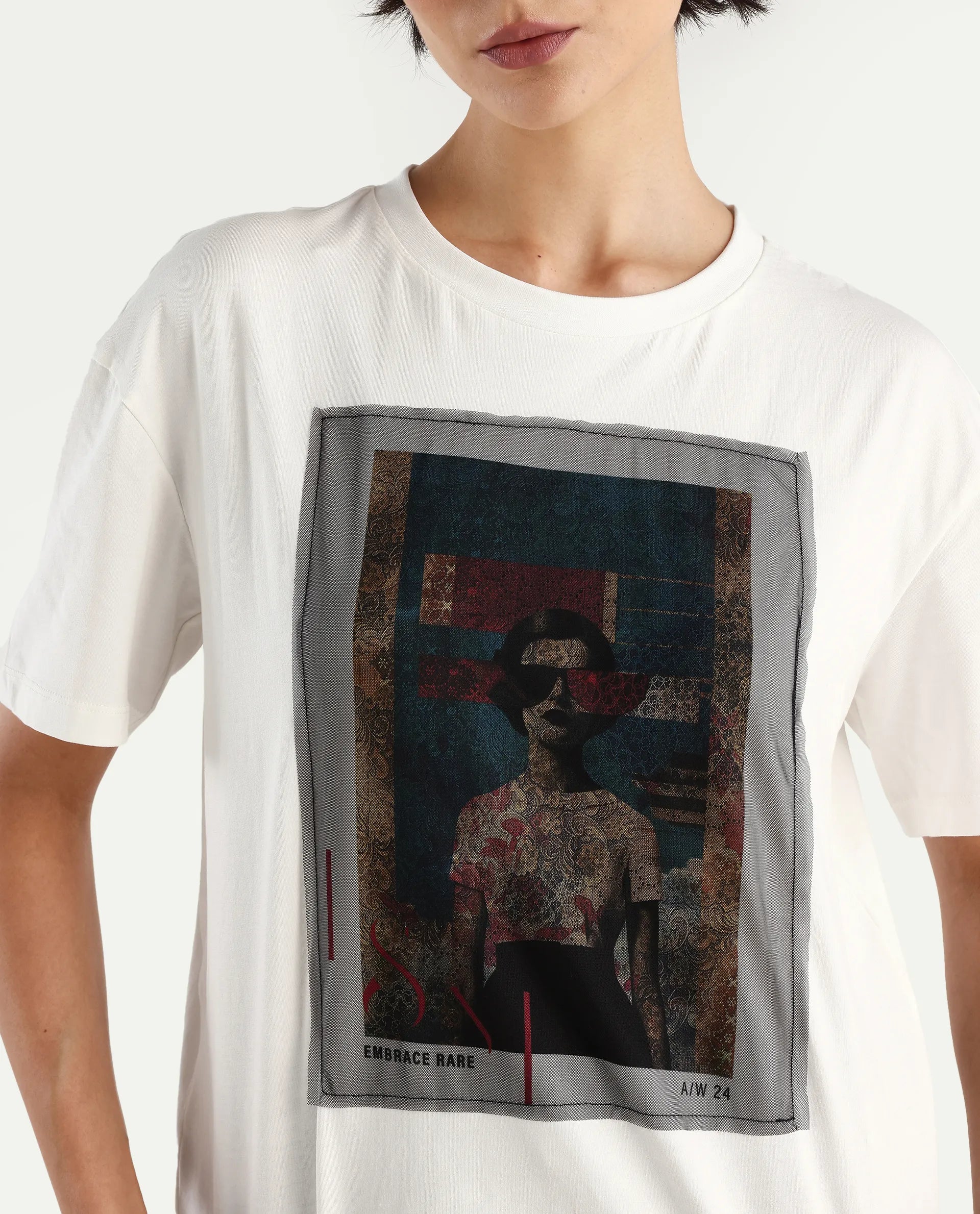 Rareism Women's Twixt Off White Cotton Blend Crew Neck Graphic Print Relaxed Fit T-Shirt - Image 3