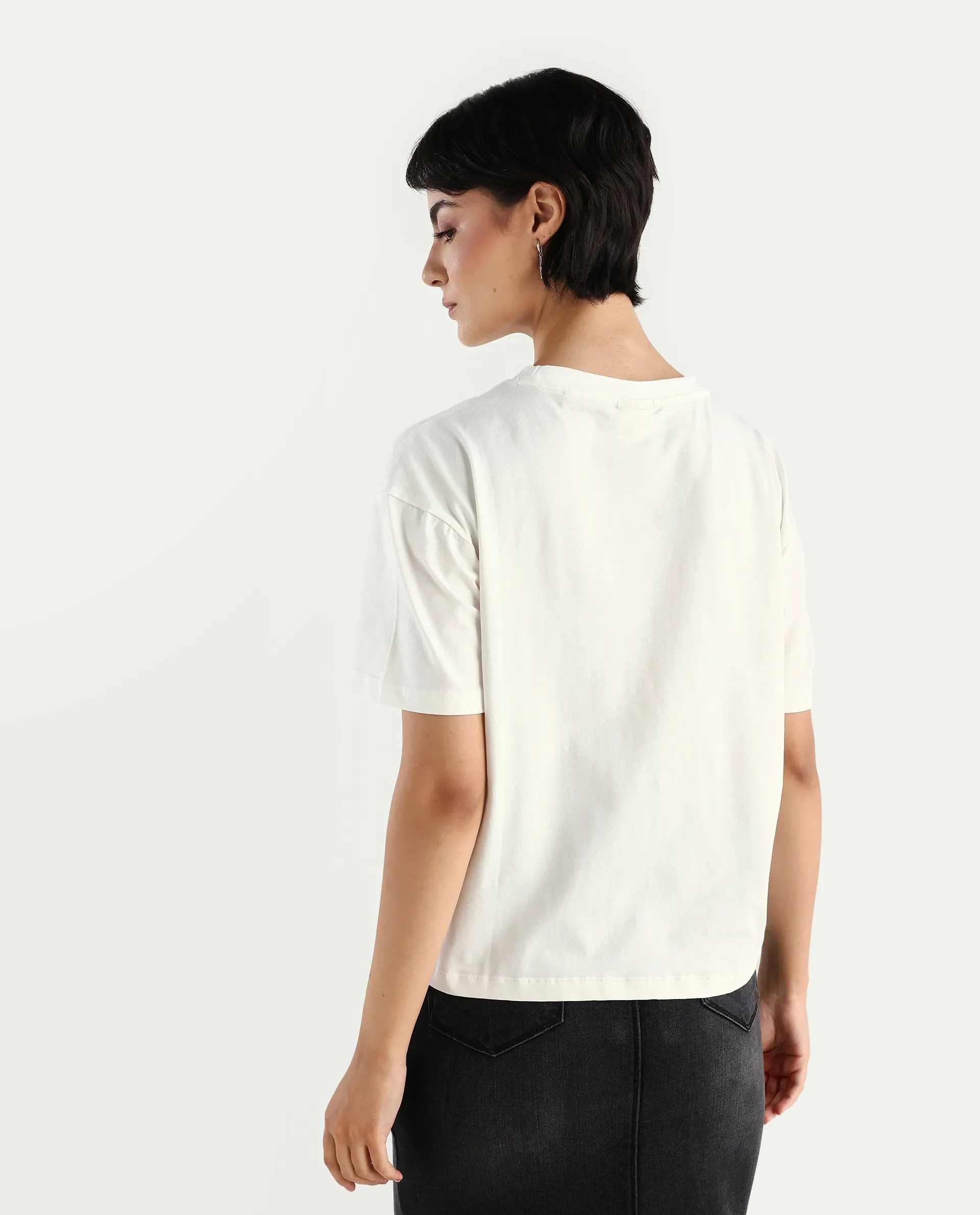 Rareism Women's Twixt Off White Cotton Blend Crew Neck Graphic Print Relaxed Fit T-Shirt - Image 7