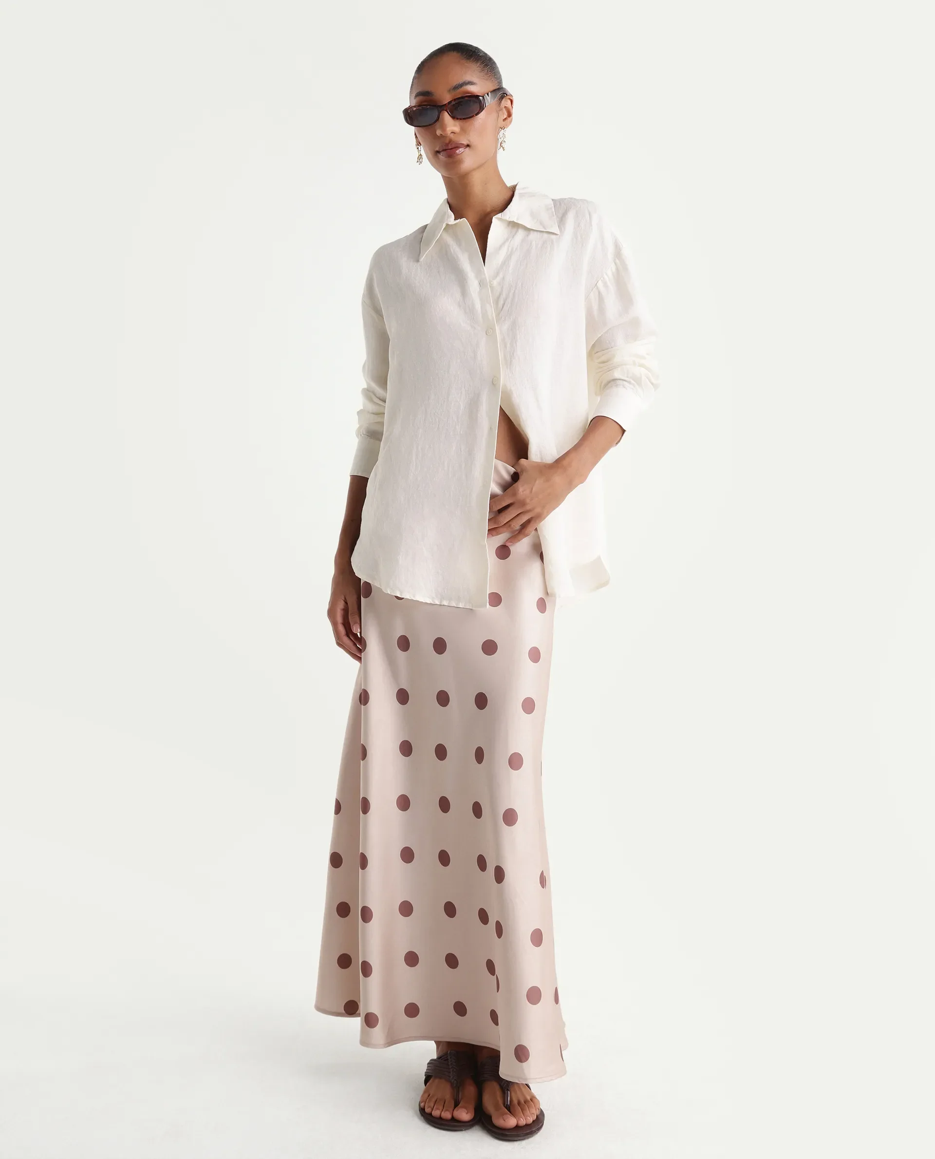 Rareism Women's Uganda White Linen Spread Collar Regular Plain Shirt - Image 2