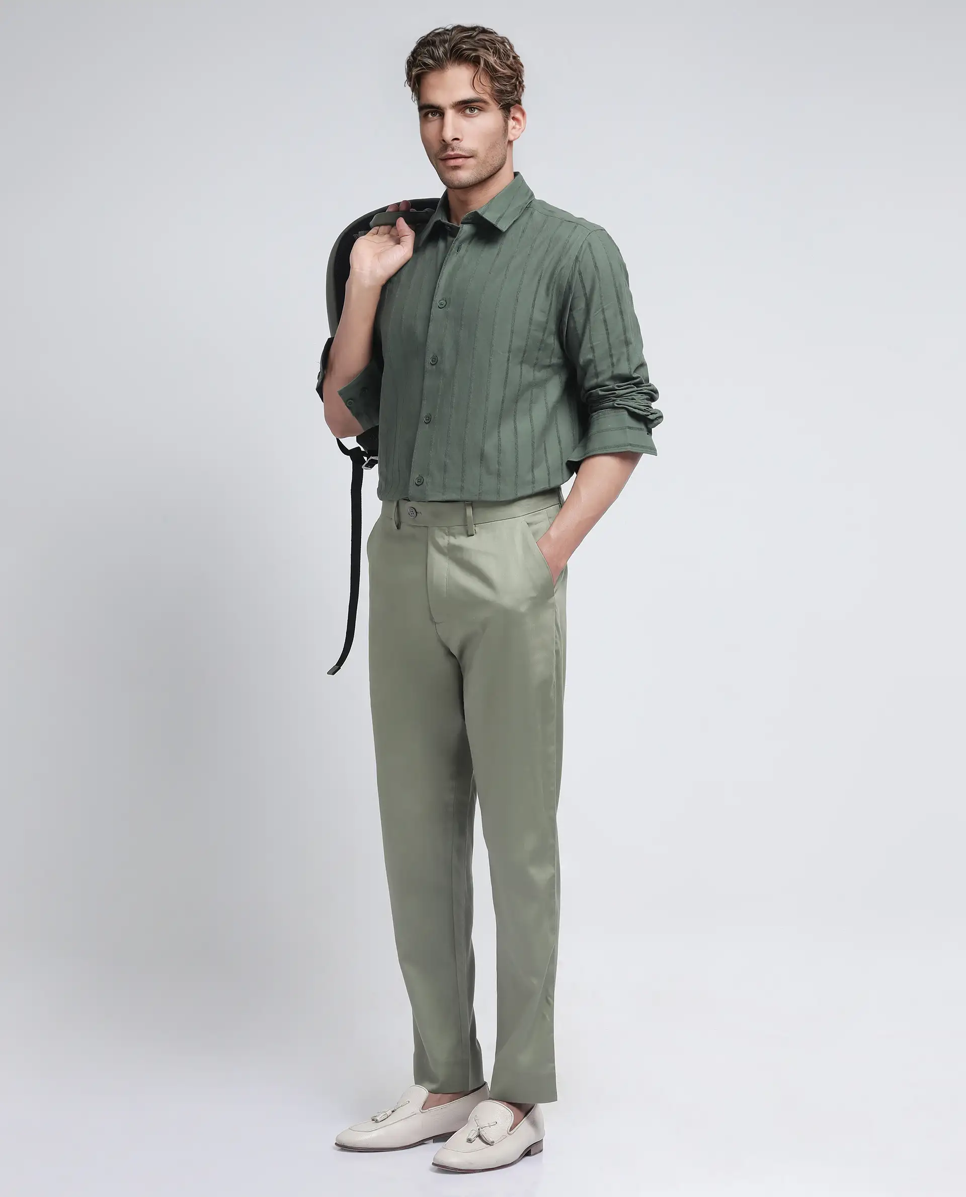 Rare Rabbit Men's Ugo Dusky Green Cotton Blend Plain Regular Fit Trouser - Image 2