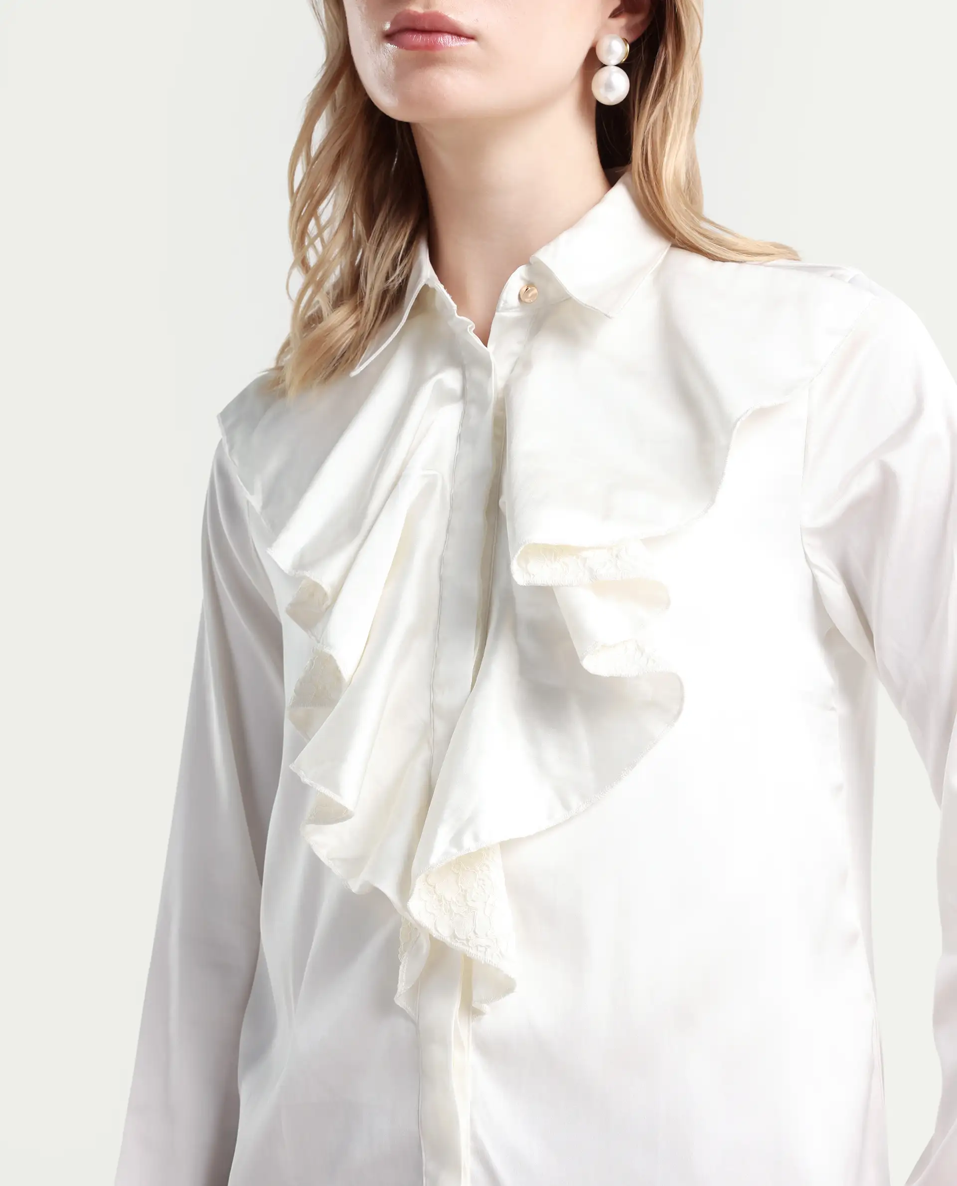 Rareism Women's Uitson Off White Polyester Sweetheart Neck Plain Raglan Sleeve Relaxed Fit Top - Image 4
