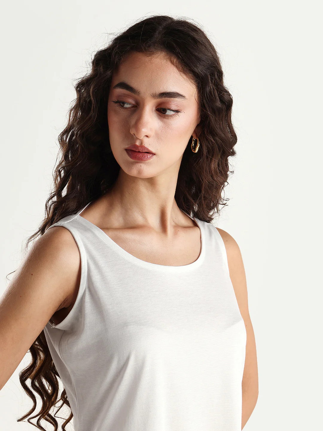 Rareism Women's Slip Crew Neck Plain Sleeveless Knee Length Regular Fit Top - Image 4