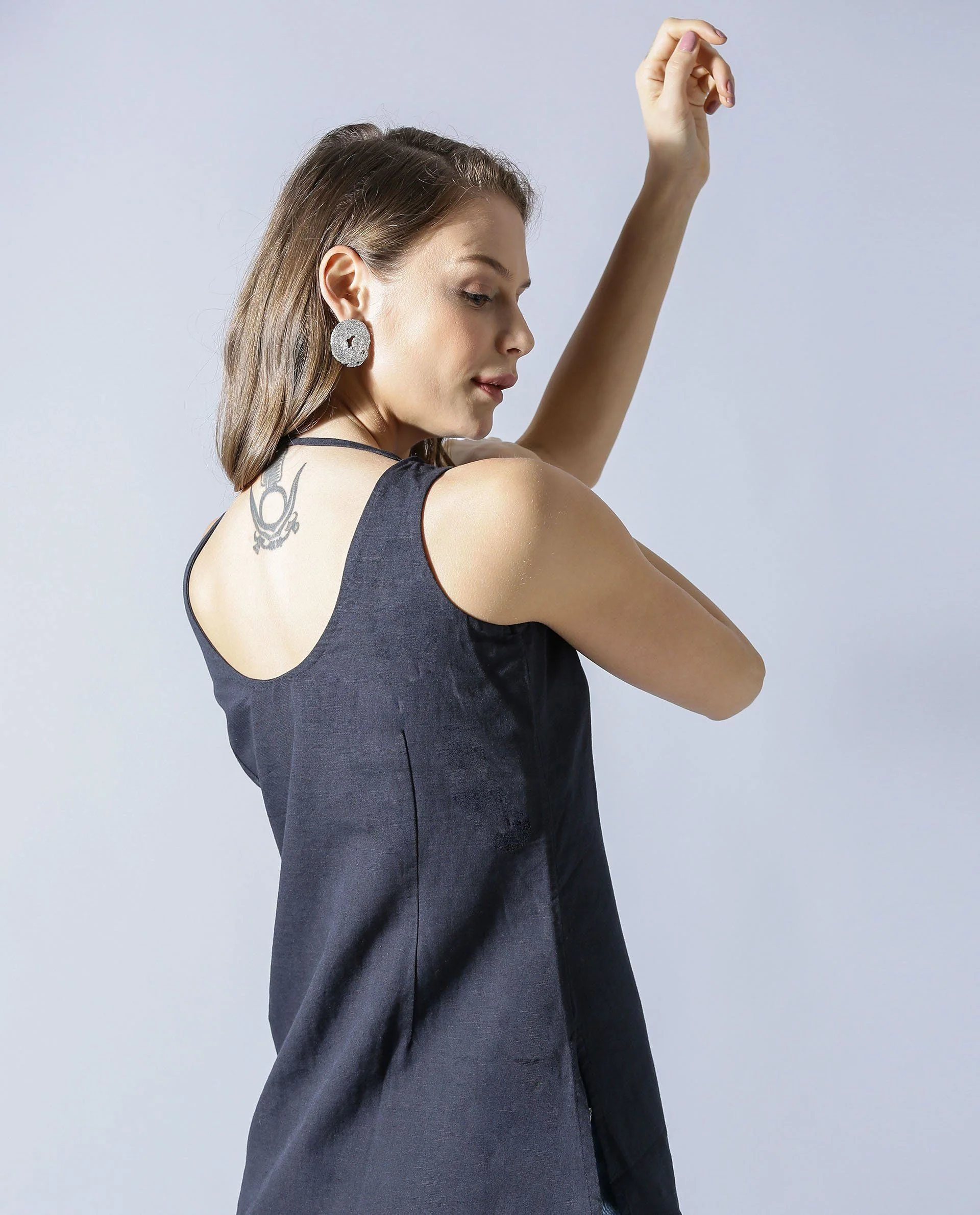 Rareism Women's Unite L Navy Crew Neck Plain Sleeveless Knee Length Regular Fit Top - Image 6