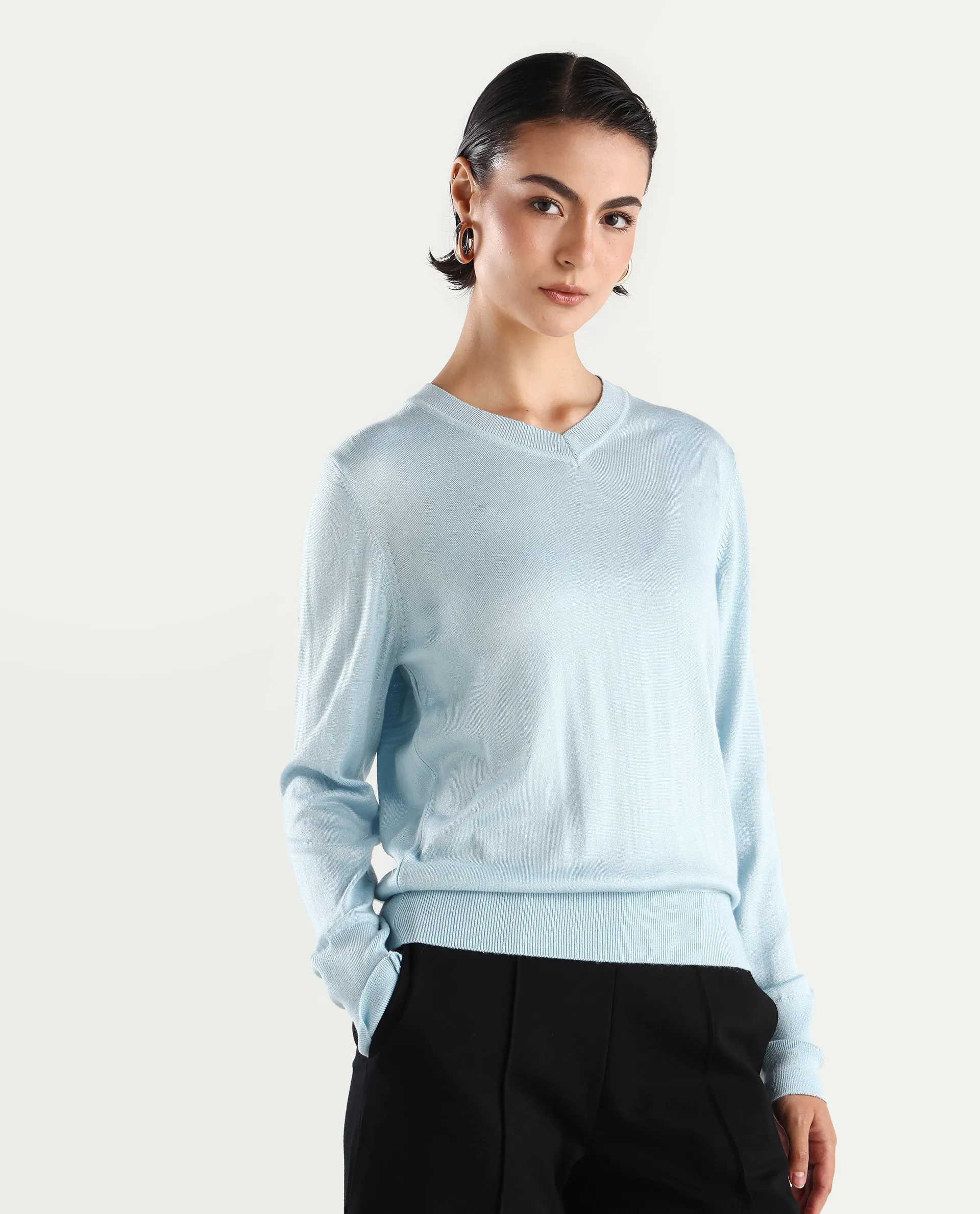 Rareism Women's Usak Light Blue Acrylic V-Neck Plain Regular Fitted Sweater - Image 6