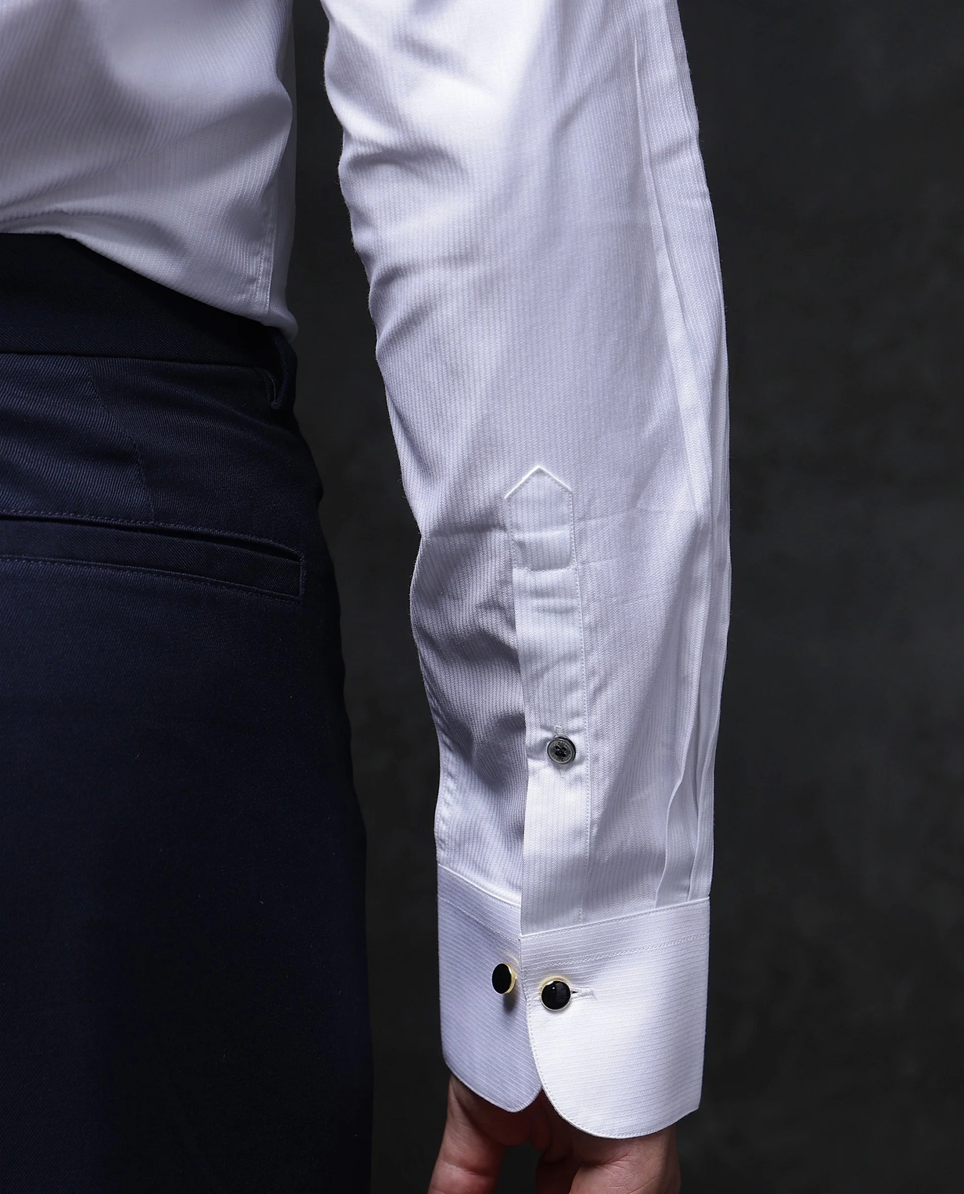 Rare Rabbit Men's Utah White Cotton Plain Regular Fit Full Sleeve Collared Shirt - Image 11