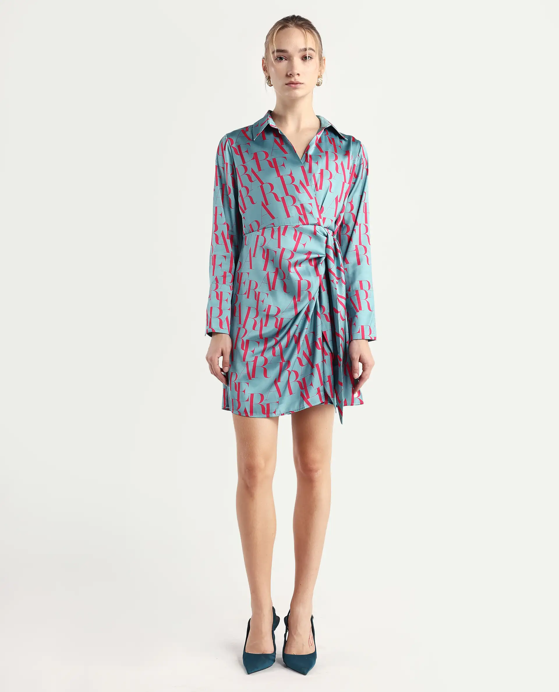 Rareism Women's Utklala Green Polyester Overlap Neck Monogram Print Cuffed Sleeve Mini Wrap Dress - Image 3