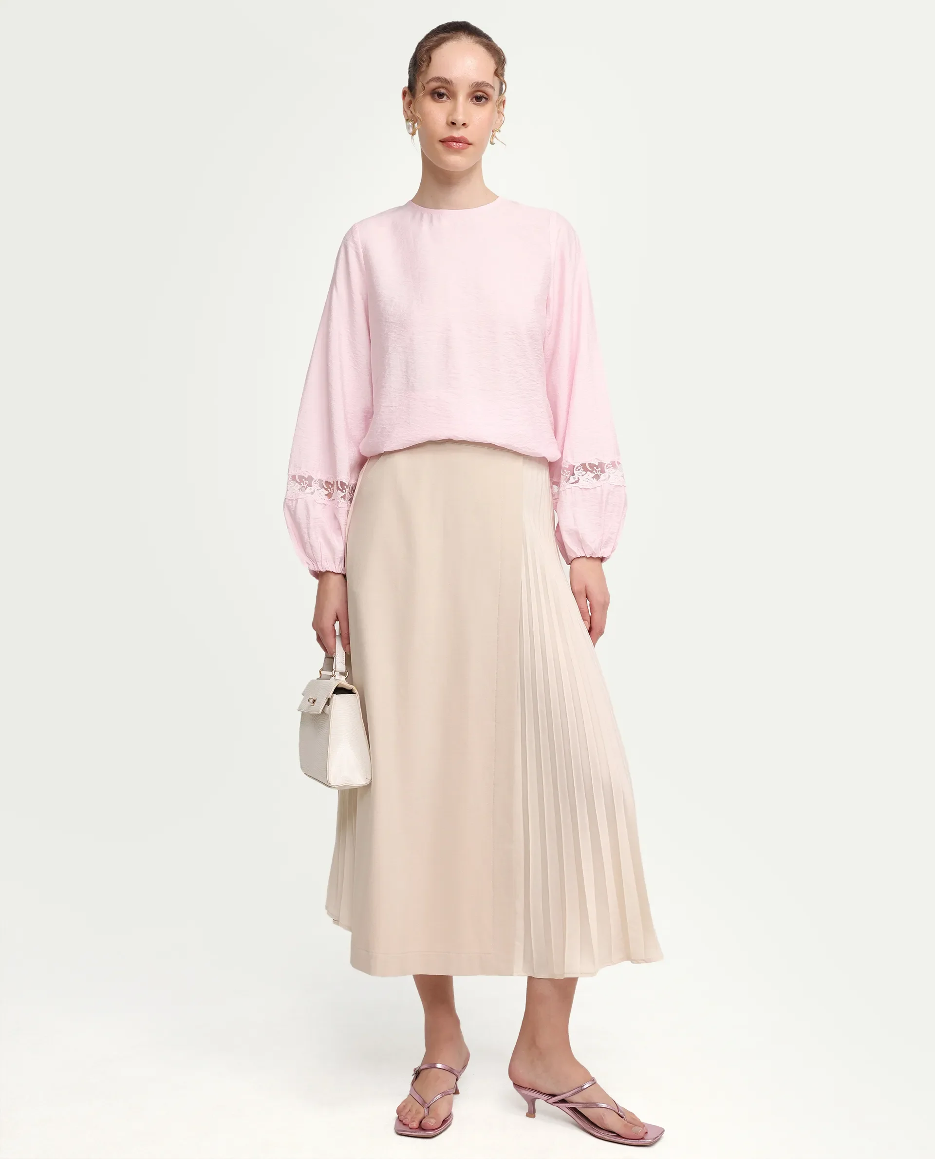 Rareism Women's Vaeli Light Pink Viscose Blend Full Sleeve Crew Neck Relaxed Top - Image 2