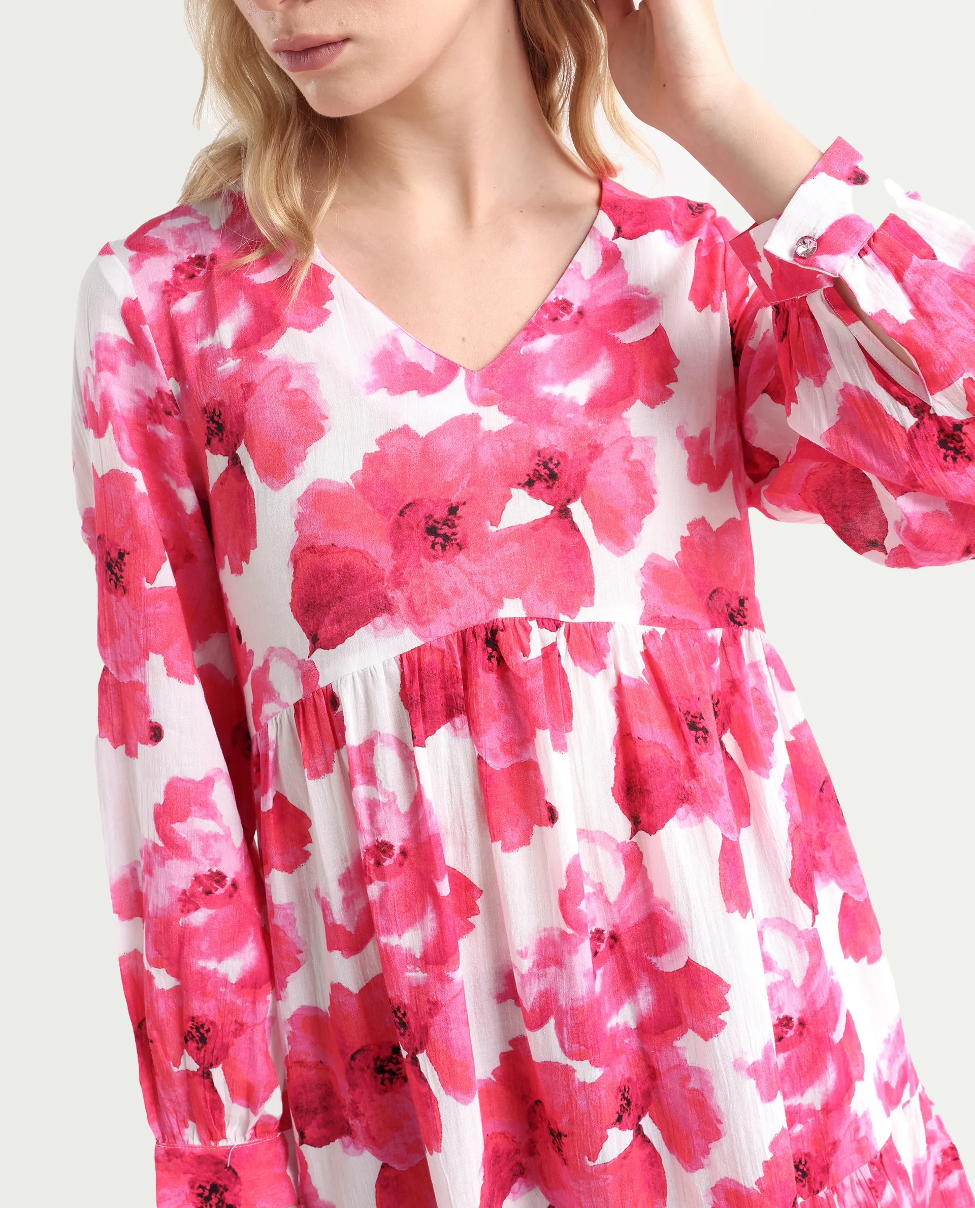 Rareism Women's Valan Pink Cotton V-Neck Floral Print Mini Fit And Flare Dress - Image 4