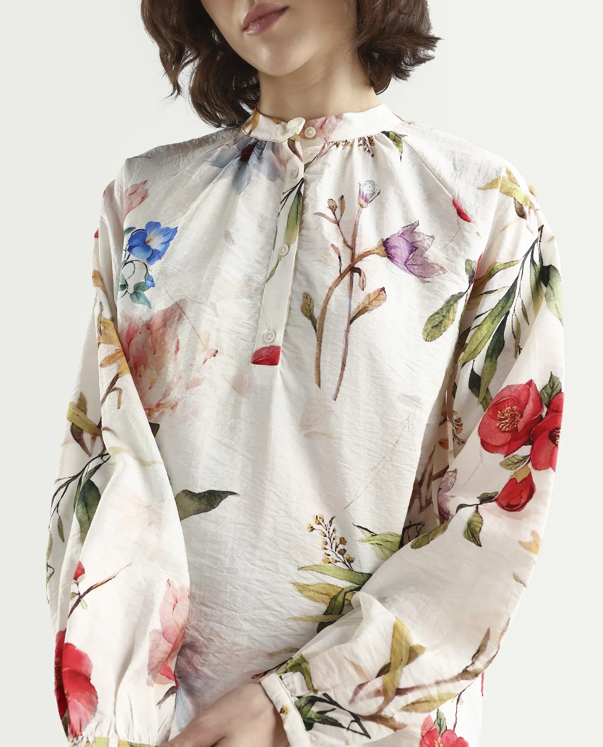 Rareism Women's Valia Off White Viscose Blend Full Sleeve Relaxed Fit Floral Print Top - Image 4