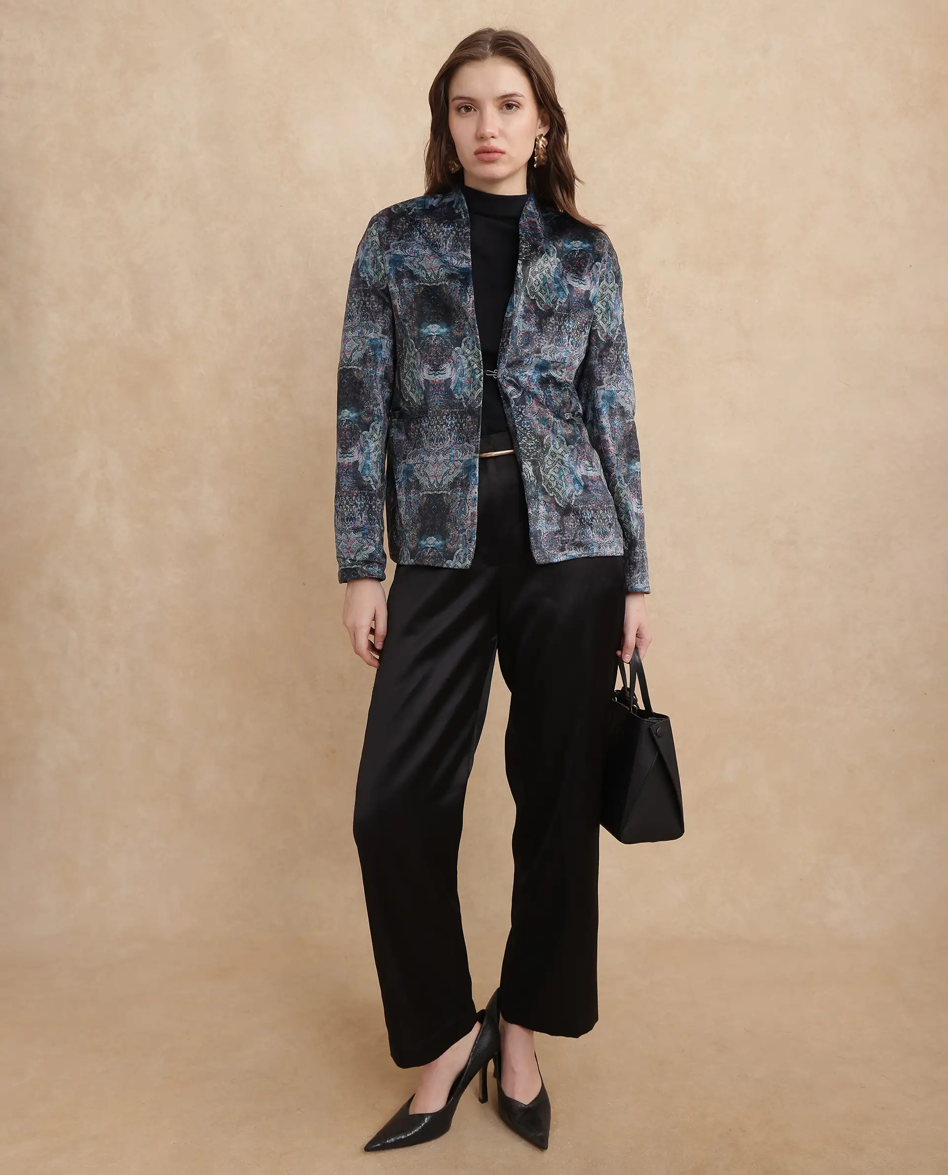 Rareism Women's Valorie Multi Velvet Lapel Neck Abstract Print Cuffed Sleeve Regular Fit Blazer - Image 10
