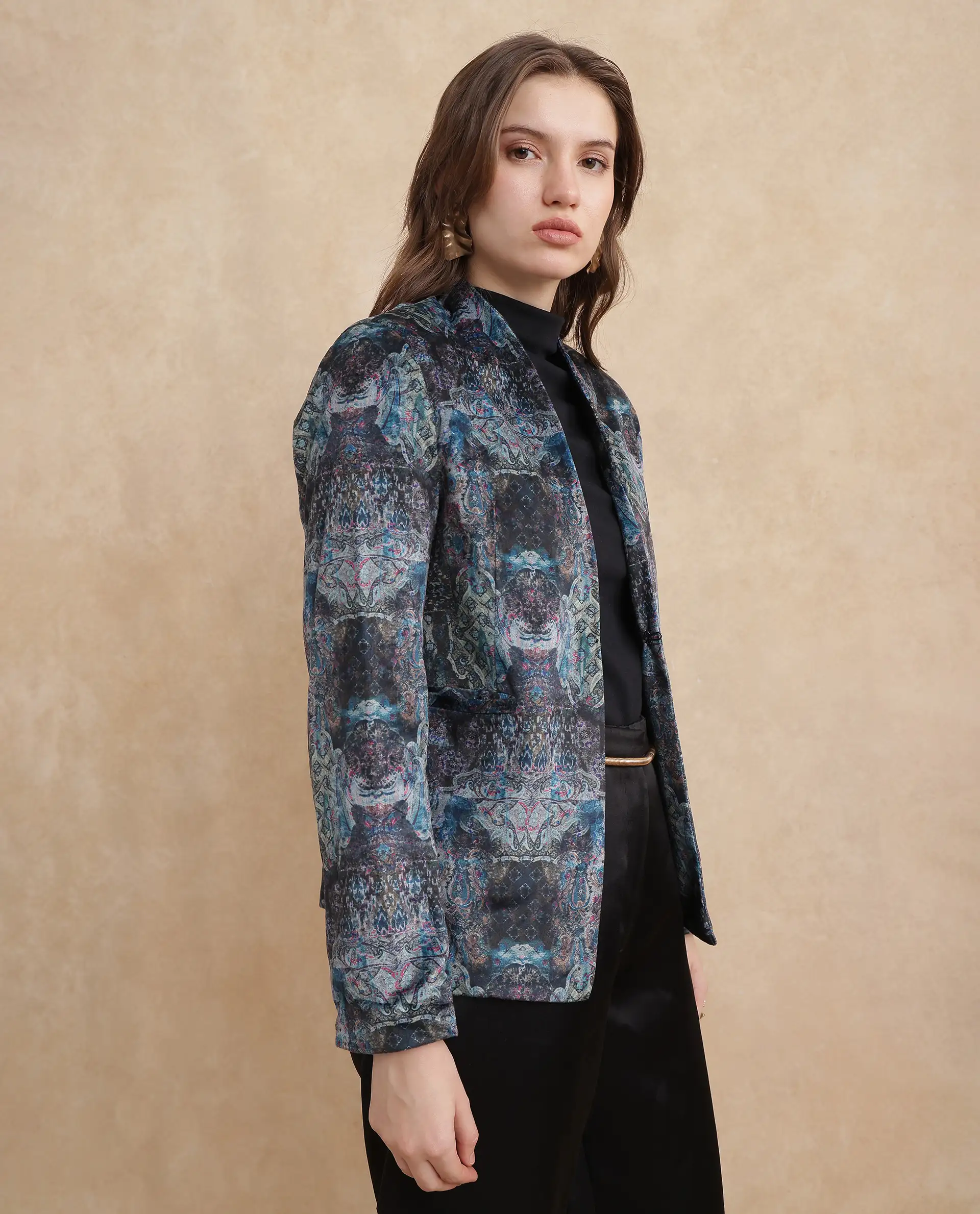 Rareism Women's Valorie Multi Velvet Lapel Neck Abstract Print Cuffed Sleeve Regular Fit Blazer - Image 6