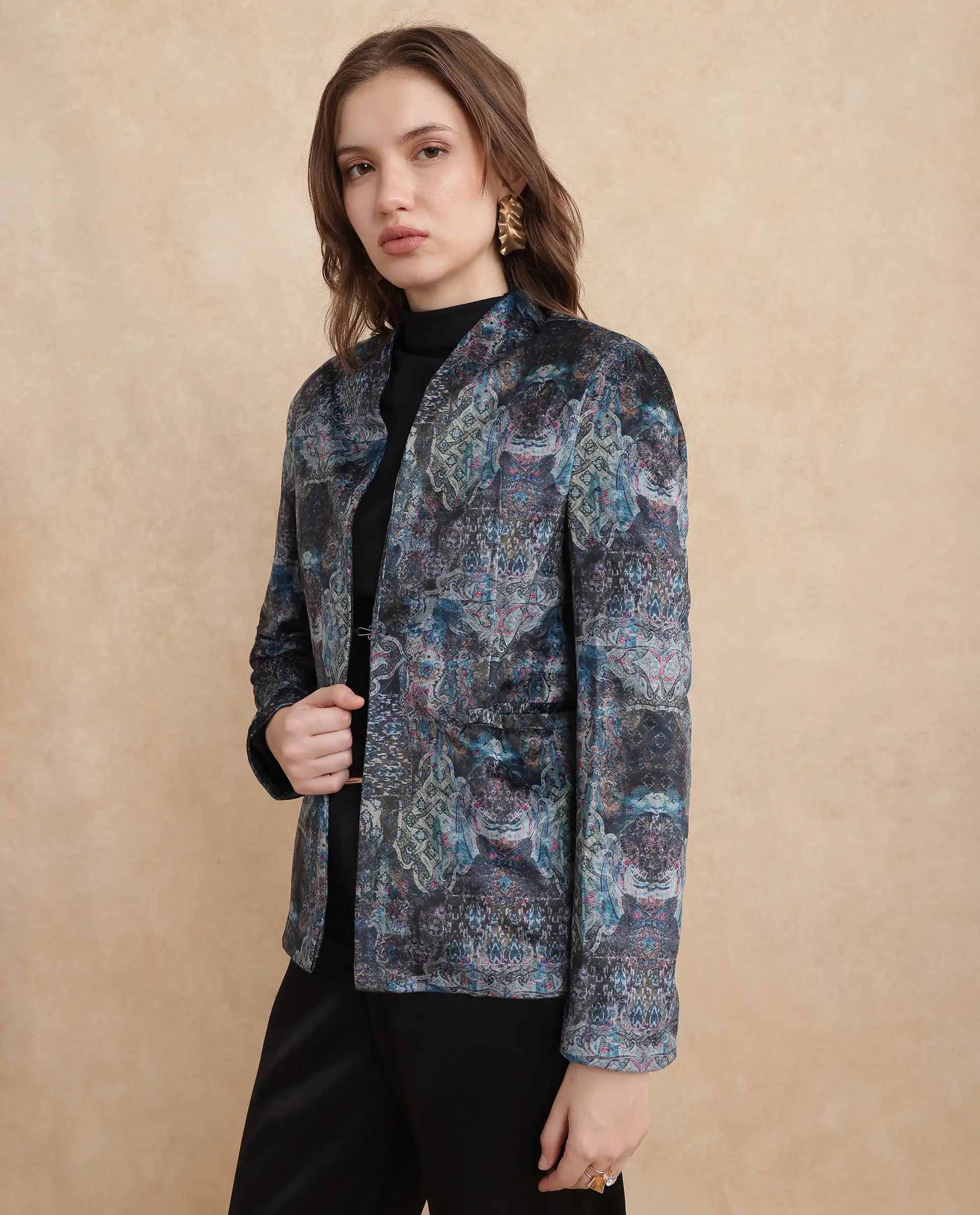 Rareism Women's Valorie Multi Velvet Lapel Neck Abstract Print Cuffed Sleeve Regular Fit Blazer - Image 7