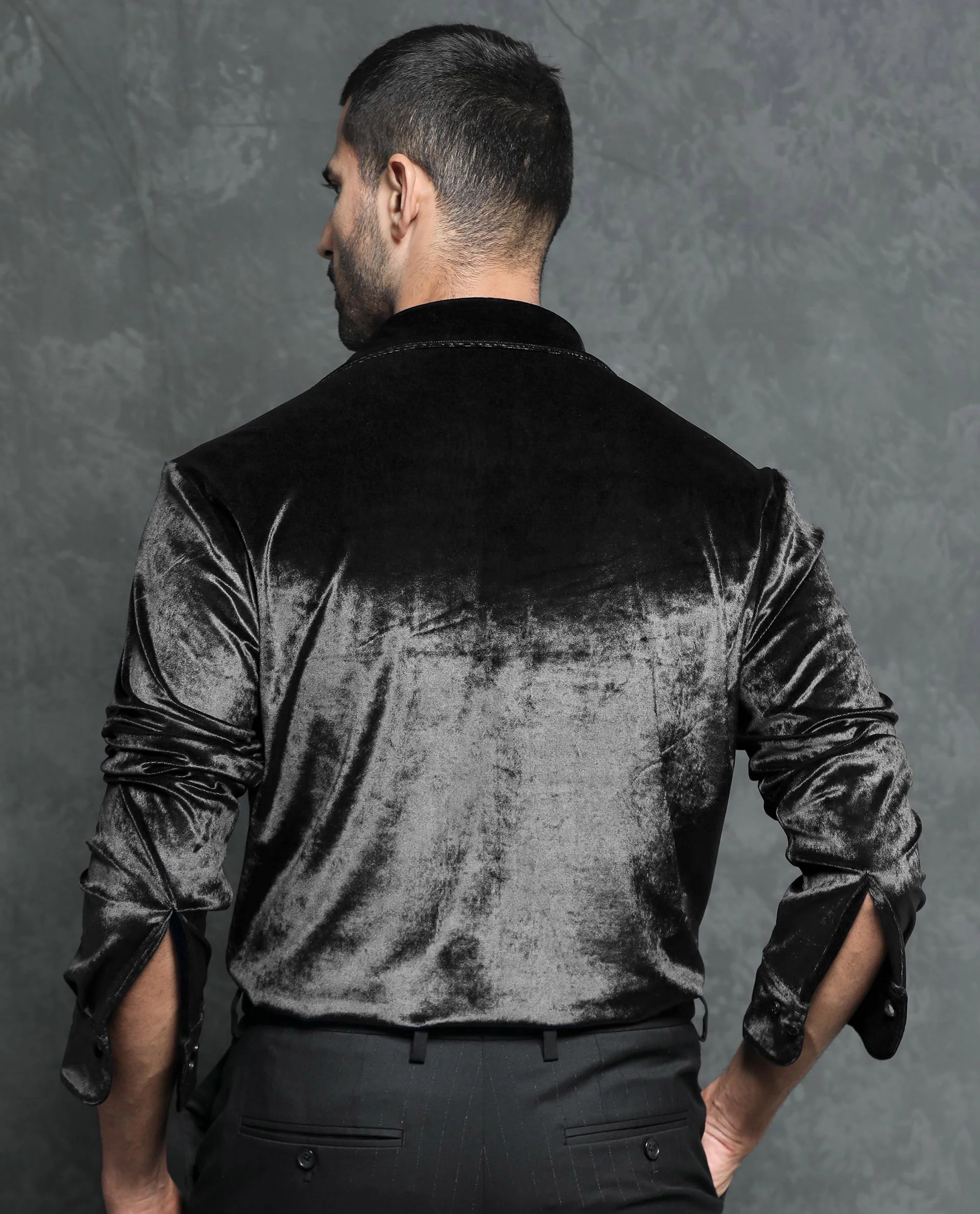 Rare Rabbit Men's Valve Black Velvet Plain Regular Fit Full Sleeve Collared Shirt - Image 9
