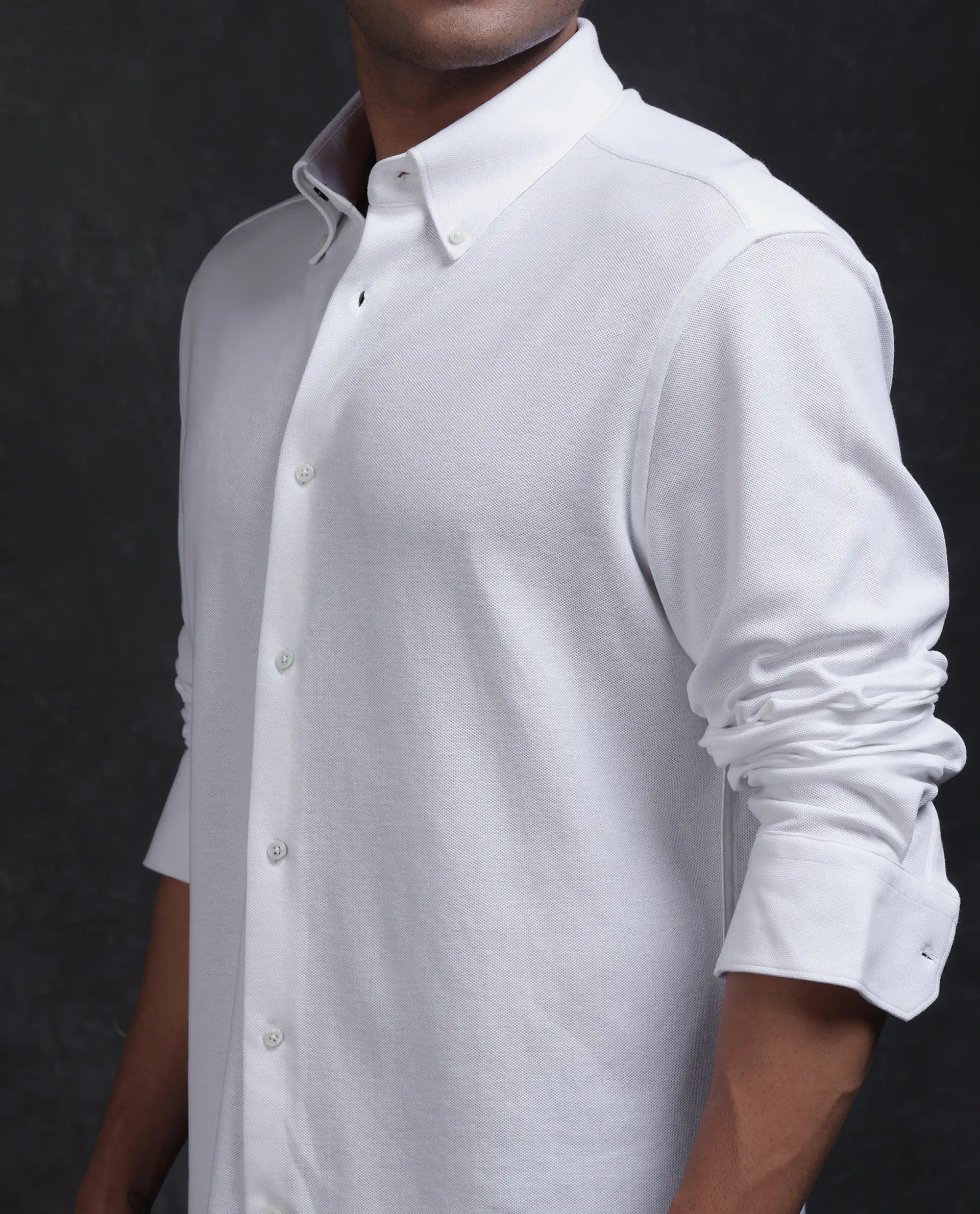Rare Rabbit Men's Vane-25 White Cotton Plain Regular Fit Full Sleeve Collared Shirt - Image 3