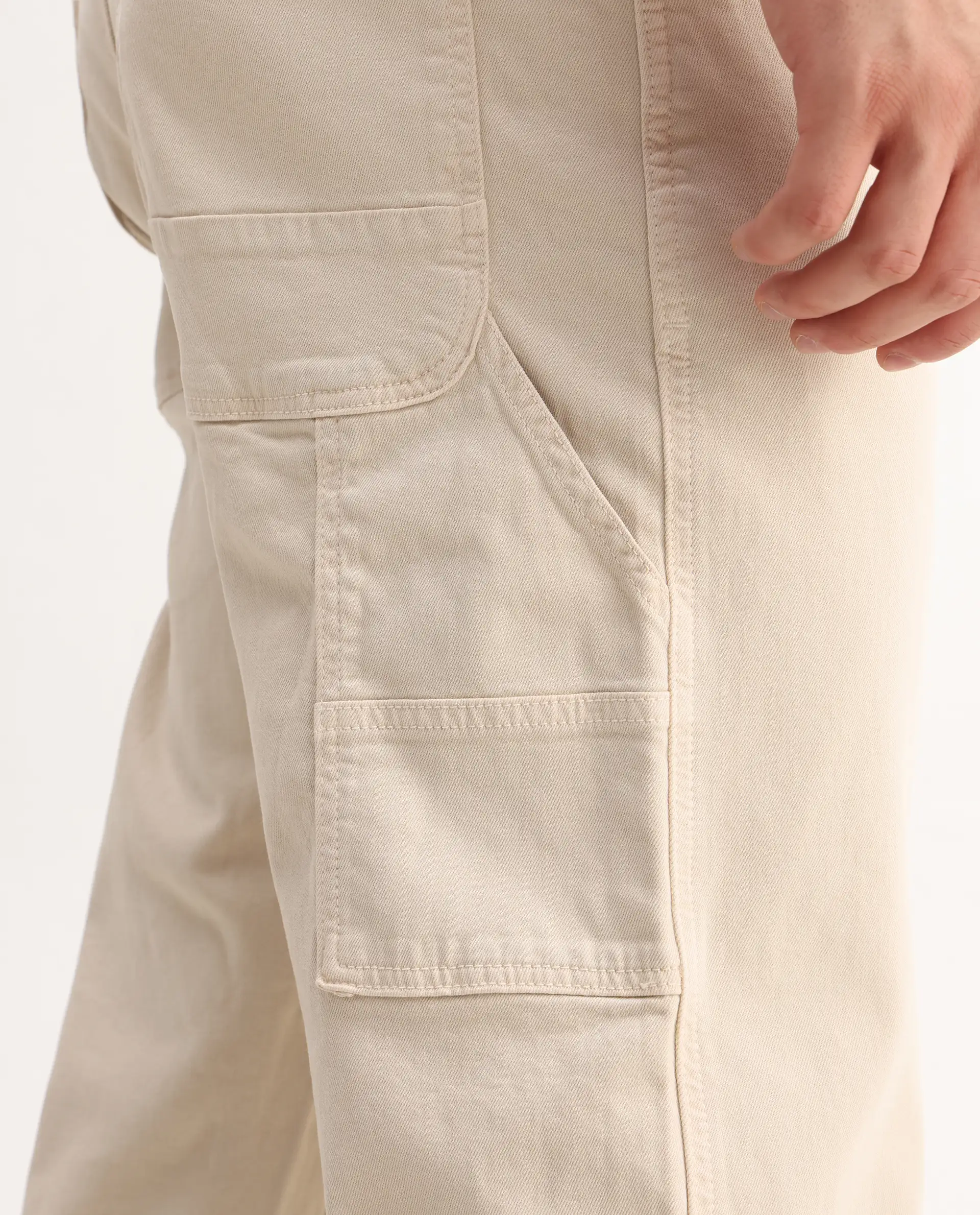 Rare Rabbit Men's Vannes Off White Cotton Plain Carpenter Fit Jeans - Image 5