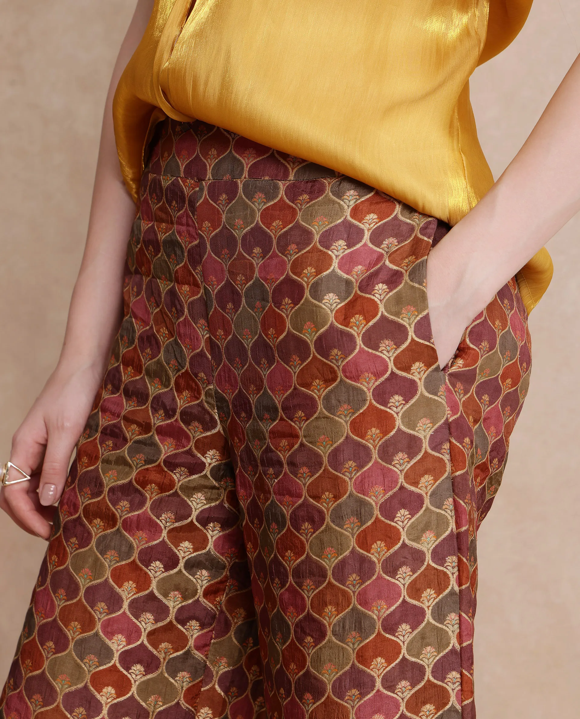 Rareism Women's Varfa B Multi Polyester Jacquard Ankle Length Flared Trouser - Image 5