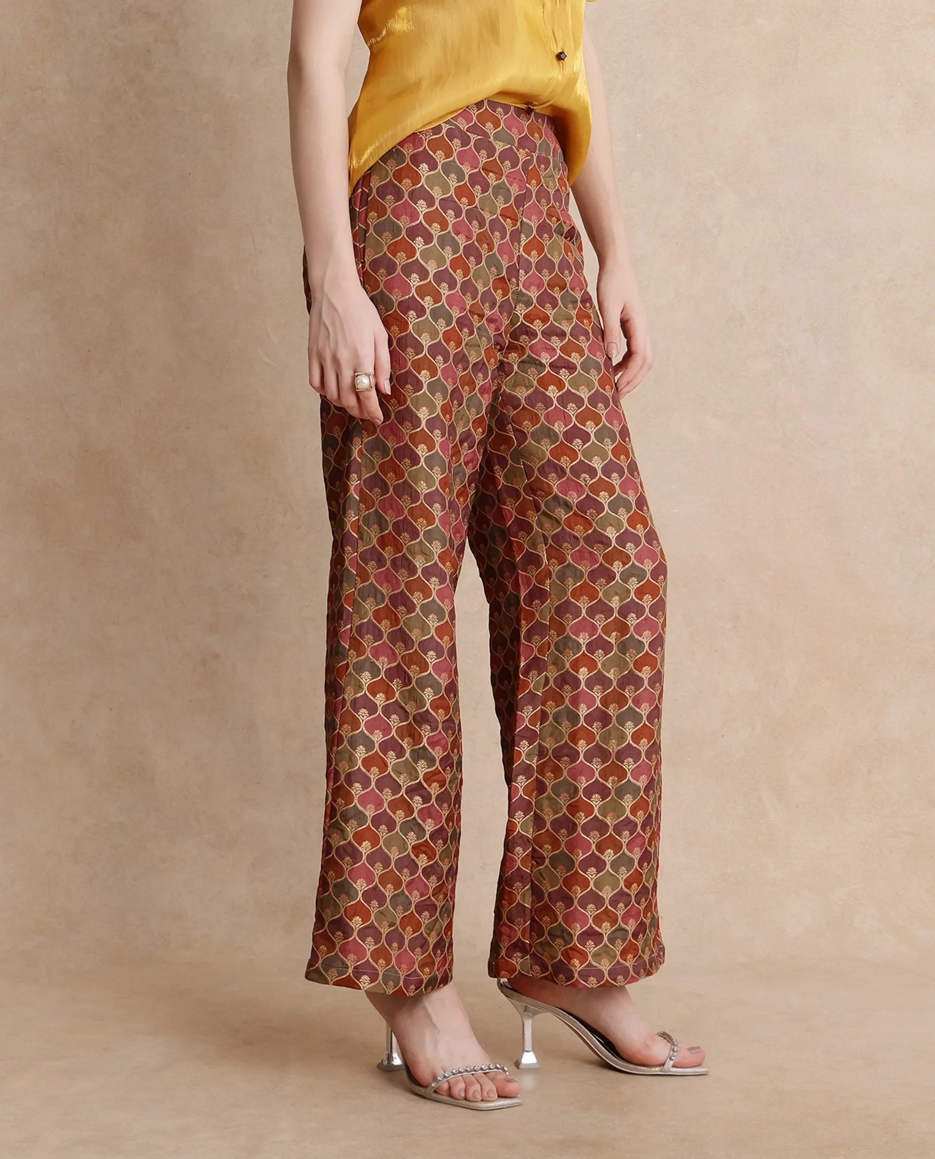 Rareism Women's Varfa B Multi Polyester Jacquard Ankle Length Flared Trouser - Image 8