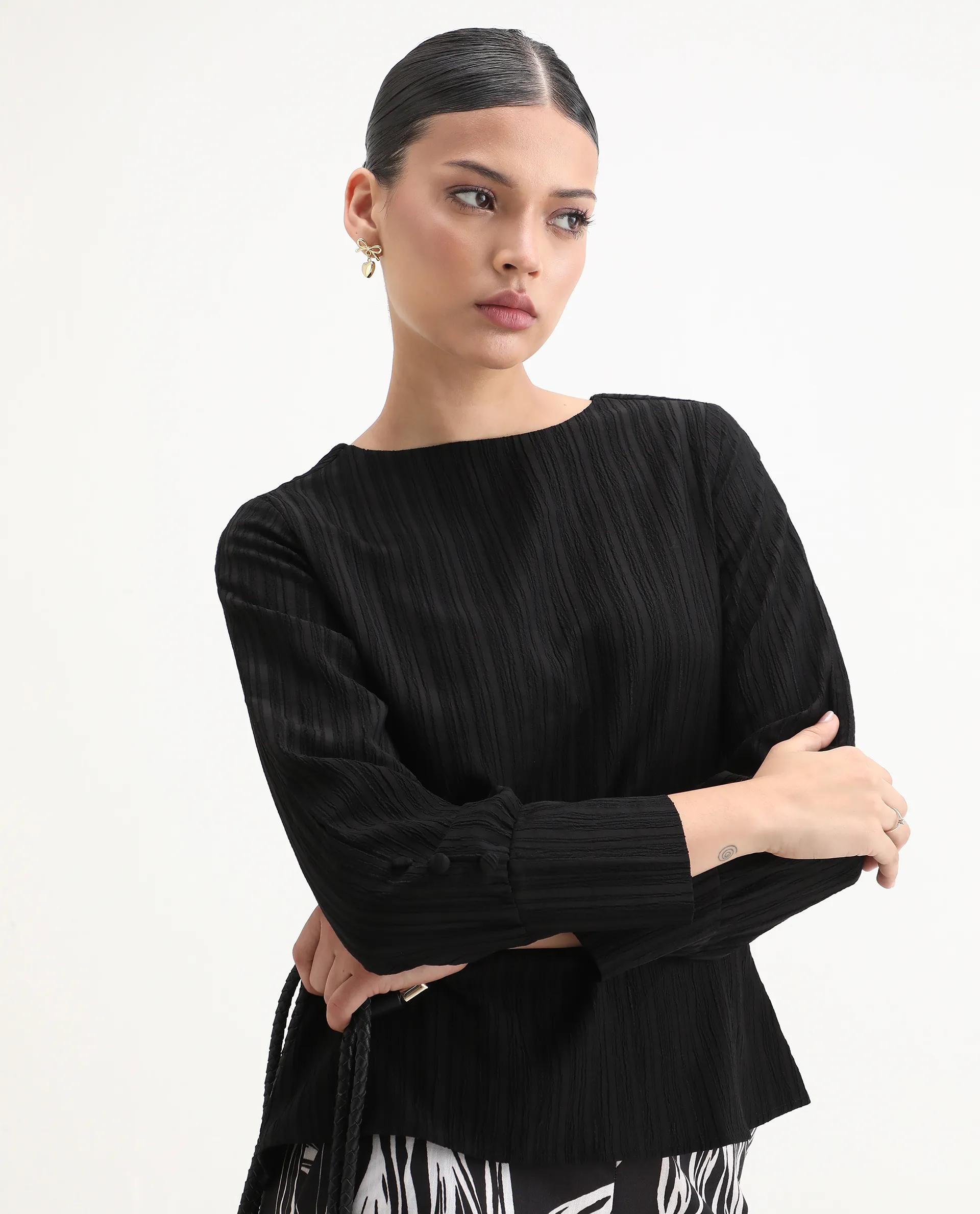 Rareism Women's Varfa Black Polyester Drop Collar Plain Boxy Fit Shirt - Image 6