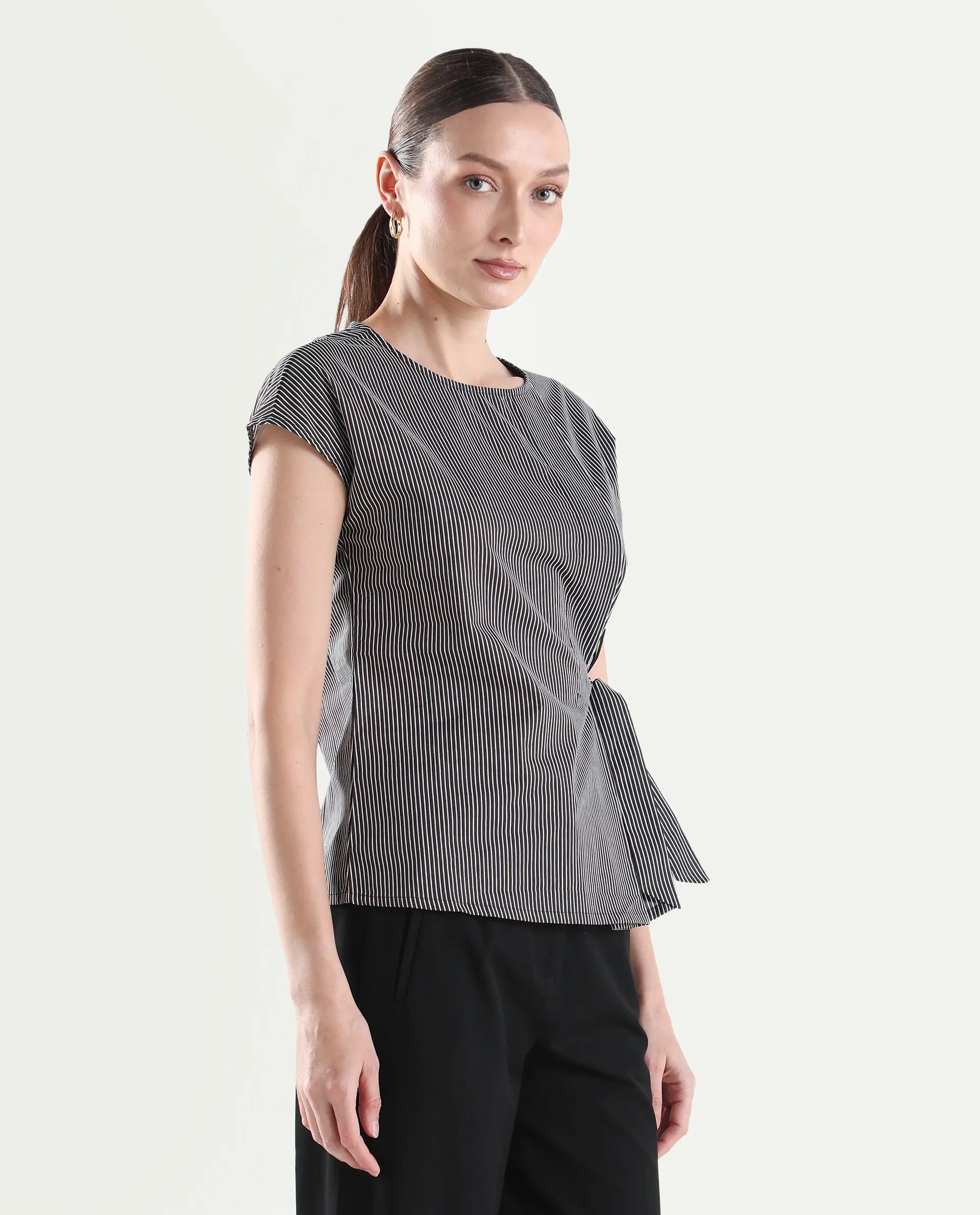 Rareism Women's Varno Black Cotton Half Sleeve Regular Fit Printed Top - Image 6