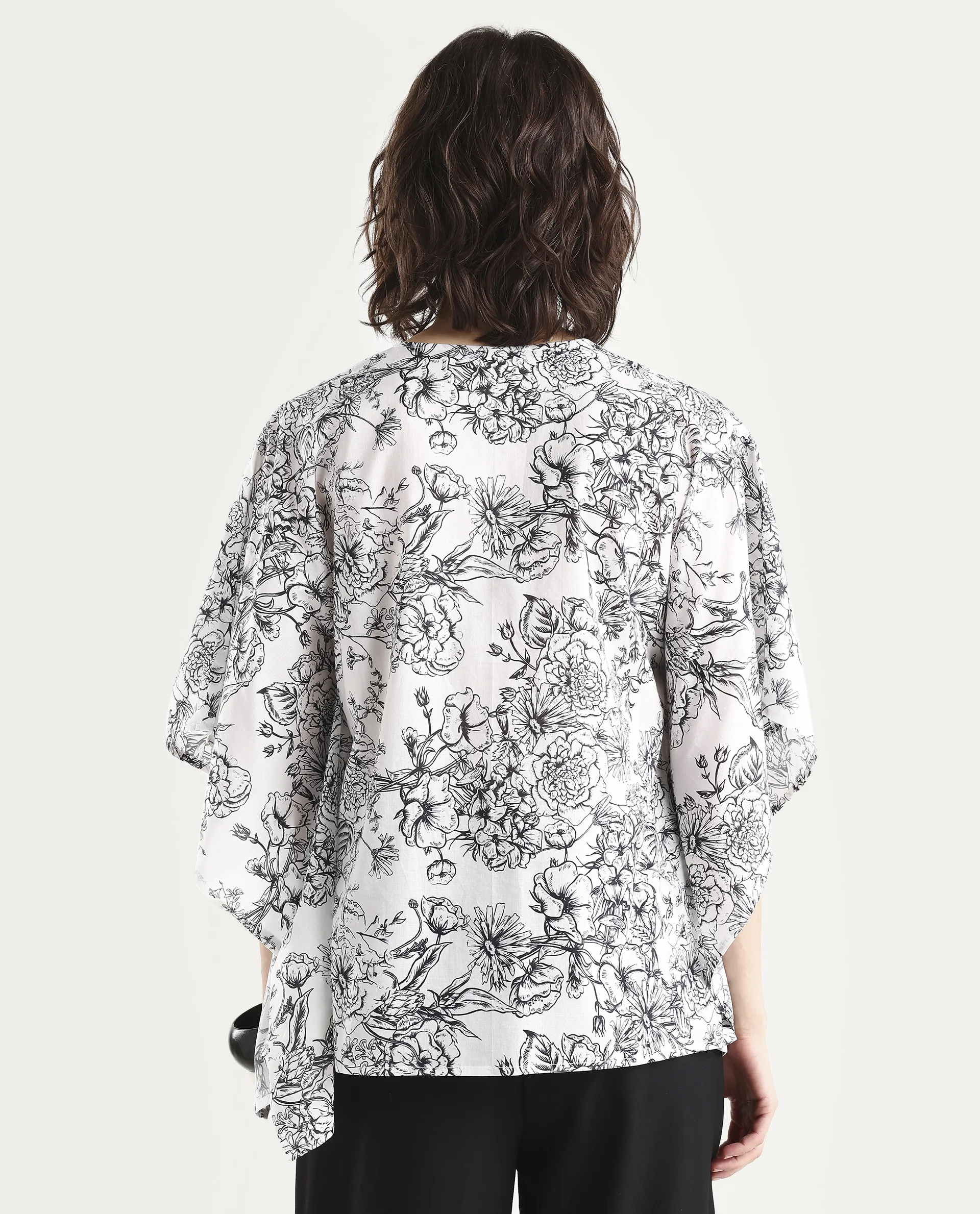Rareism Women's Vasil White Cotton Half Sleeve V-Neck Regular Fit Floral Print Top - Image 7