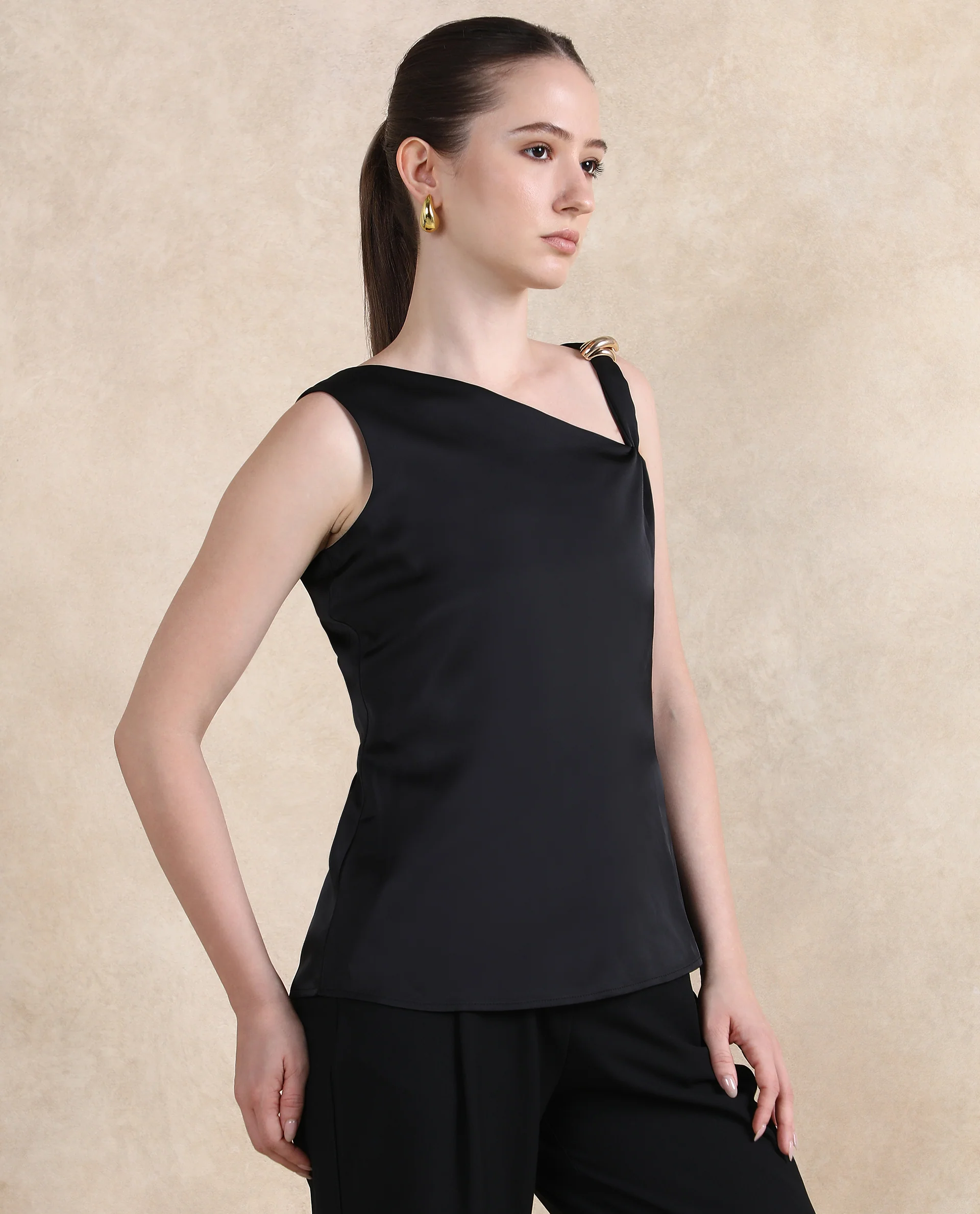 Rareism Women's Vaxter Black Polyester Asymmetric Neck Plain Sleeveless Regular Fit Top - Image 5