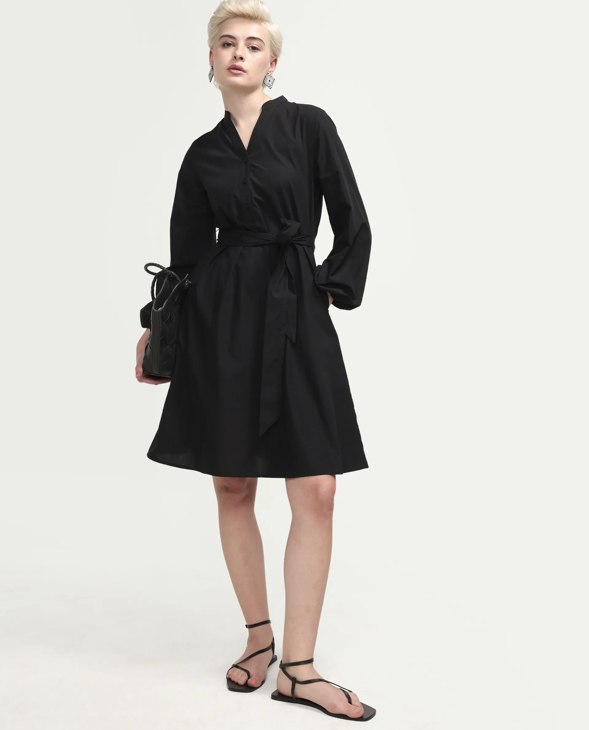 Rareism Women's Vayda Black Cotton Full Sleeve A-Line Plain Dress - Image 2