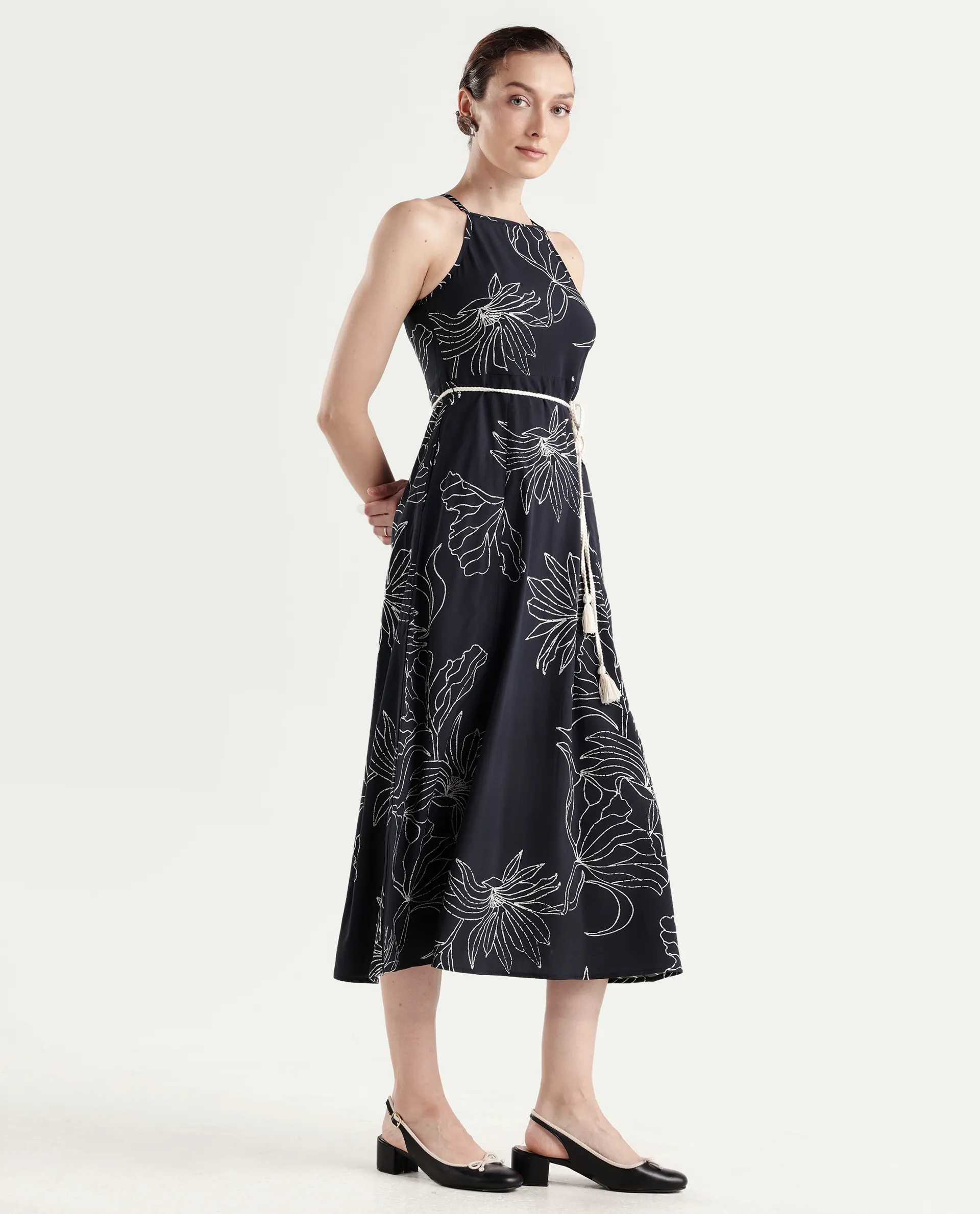Rareism Women's Veana Black Viscose Sleeveless A-Line Floral Print Dress - Image 6
