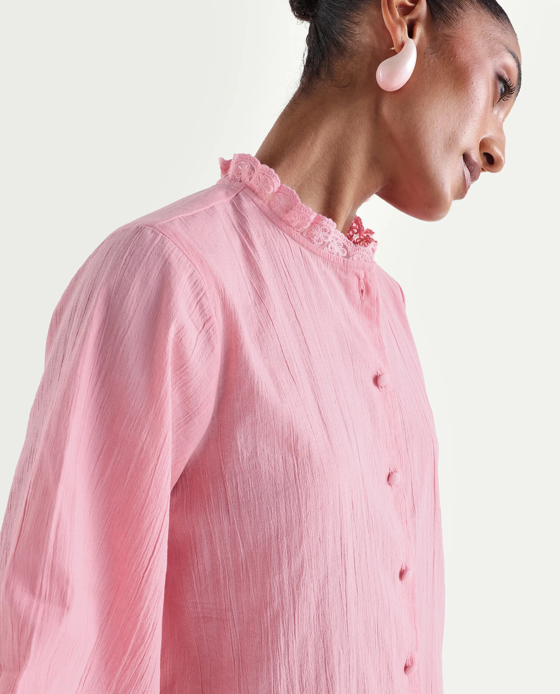 Rareism Women's Velpa Pink Cotton Ruffled Neck Relaxed Plain Top - Image 4