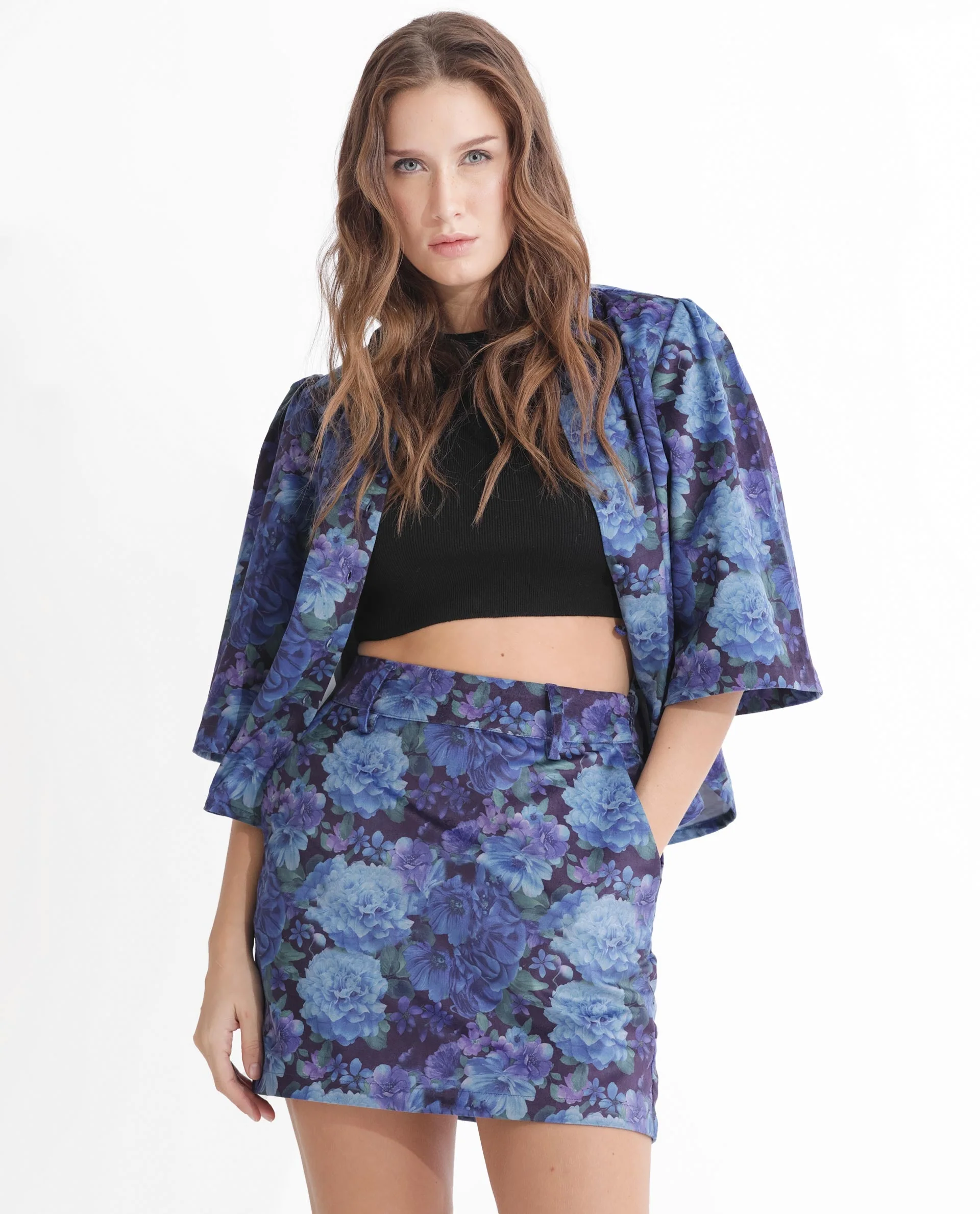 Rareism Women's Velsko Black Velvet Floral Print Mini Slim Fit Skirt - Image 12