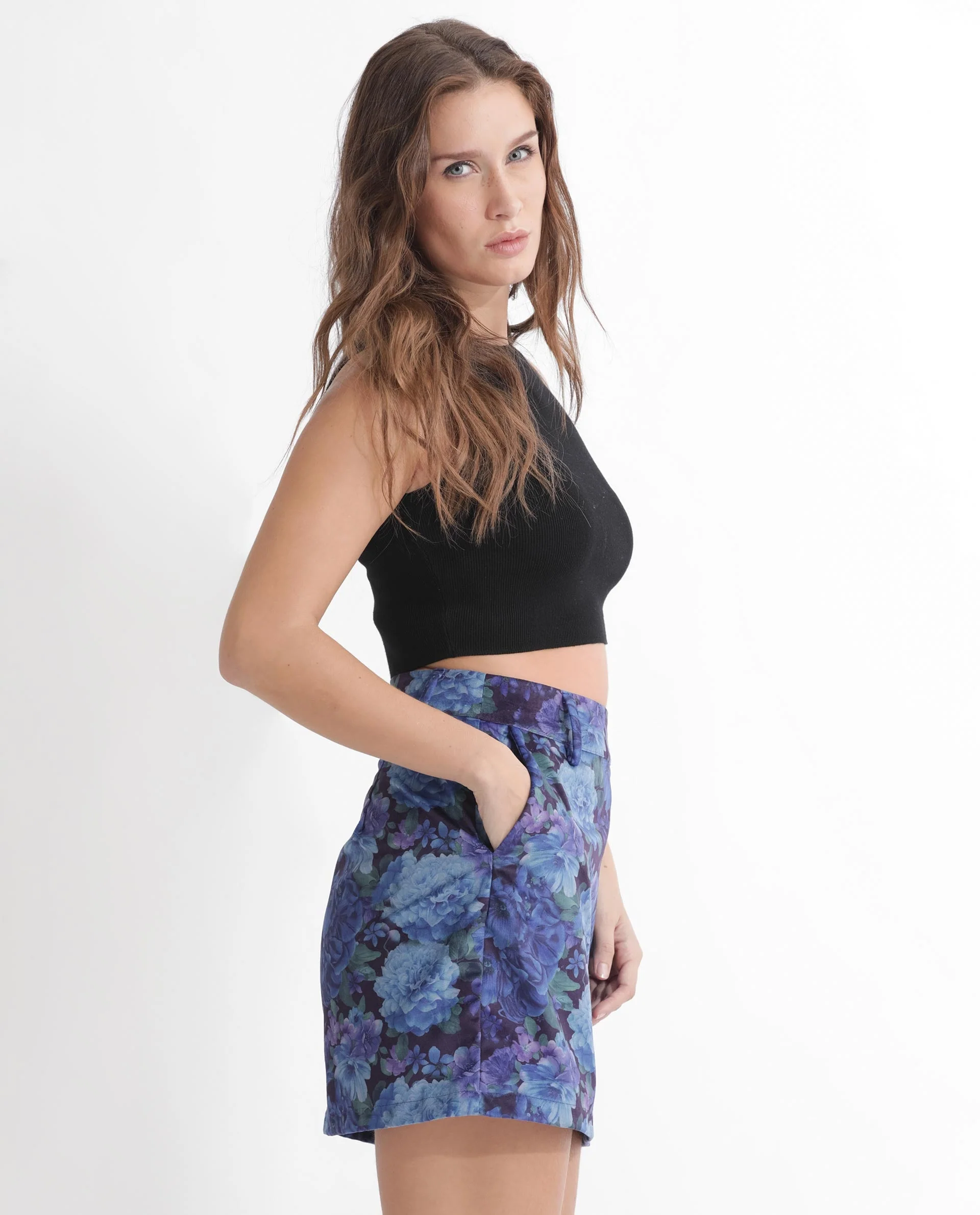 Rareism Women's Velsko Black Velvet Floral Print Mini Slim Fit Skirt - Image 5