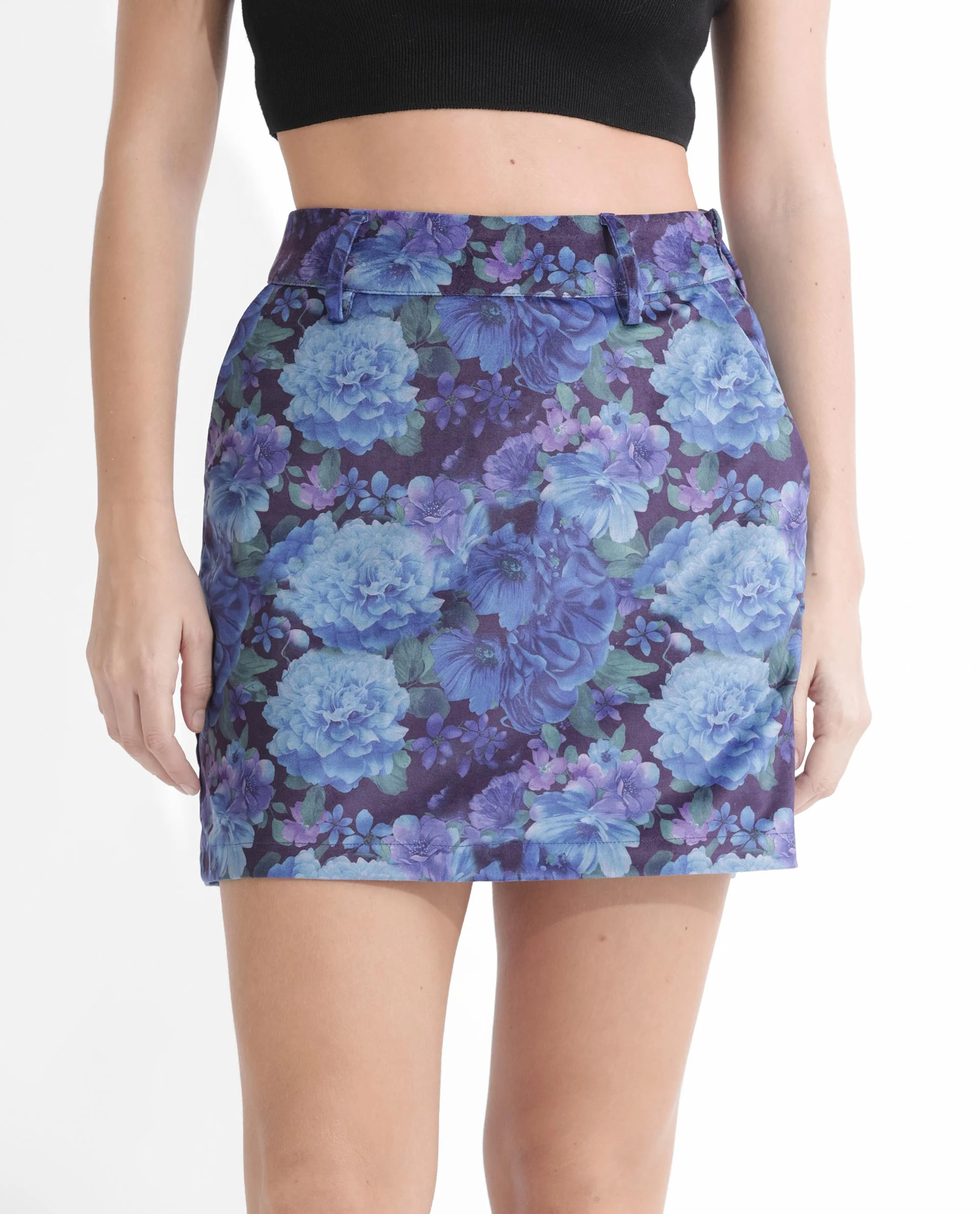 Rareism Women's Velsko Black Velvet Floral Print Mini Slim Fit Skirt - Image 7