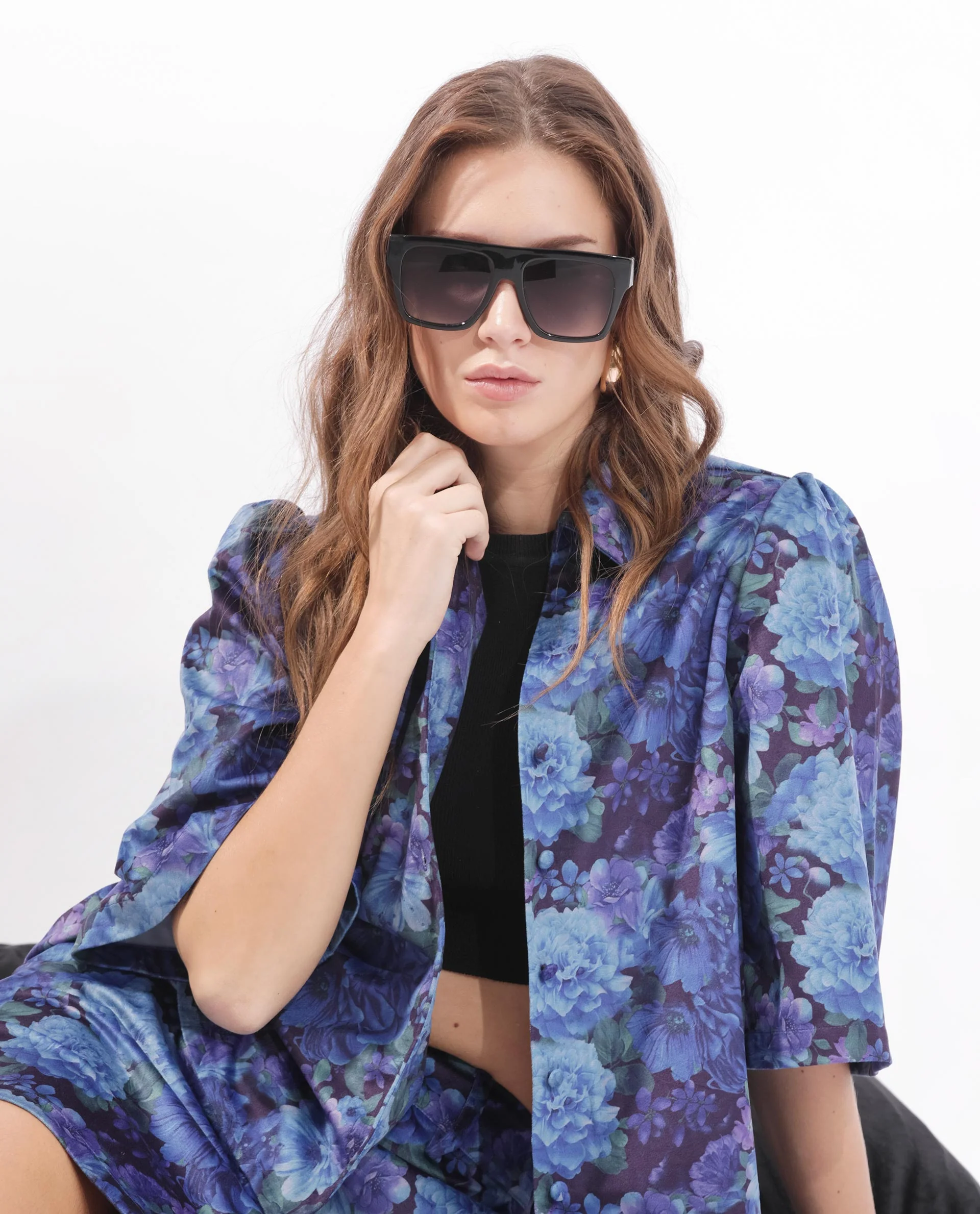 Rareism Women's Velto Black Velvet Spread Collar Floral Print Boxy Fit Top