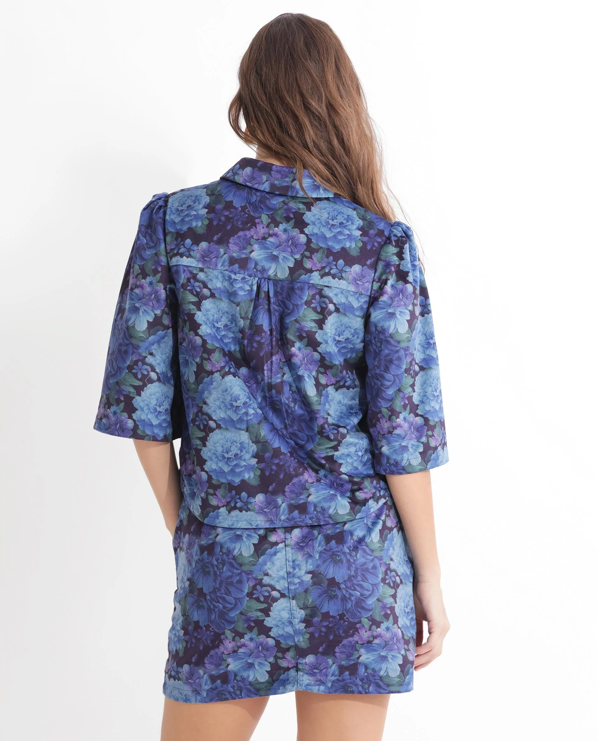 Rareism Women's Velto Black Velvet Spread Collar Floral Print Boxy Fit Top - Image 5