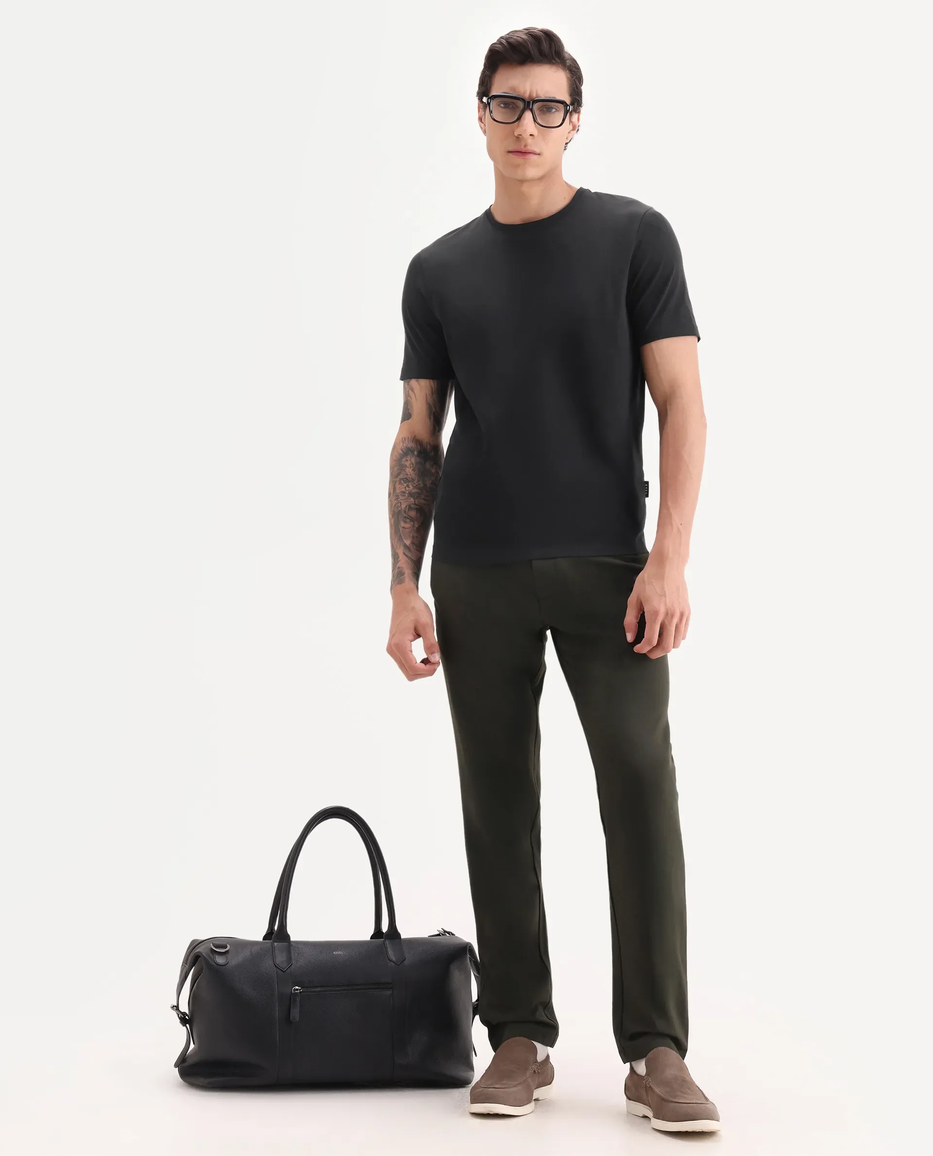 Rare Rabbit Men's Veltra Black Cotton Blend Plain Regular Fit Half Sleeve Crew Neck T-Shirt - Image 2
