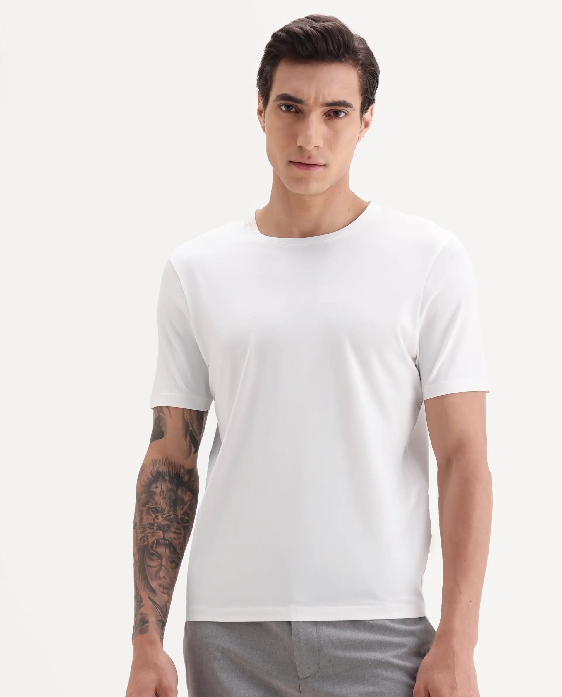 Rare Rabbit Men's Veltra Off White Cotton Blend Plain Regular Fit Half Sleeve Crew Neck T-Shirt - Image 8
