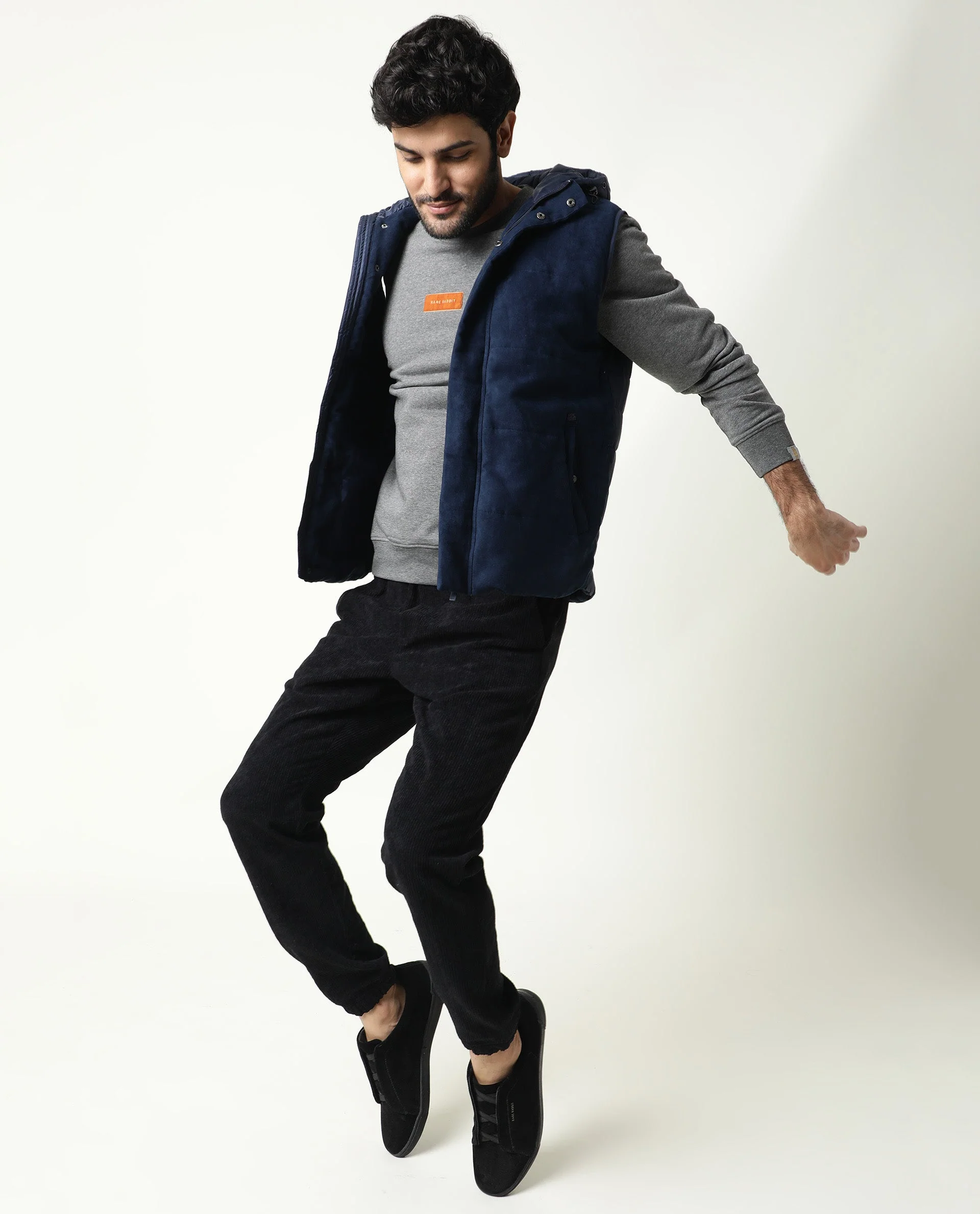 Rare Rabbit Men's Velveto Grey Cotton Plain Regular Fit Full Sleeve Crew Neck Sweatshirt - Image 7