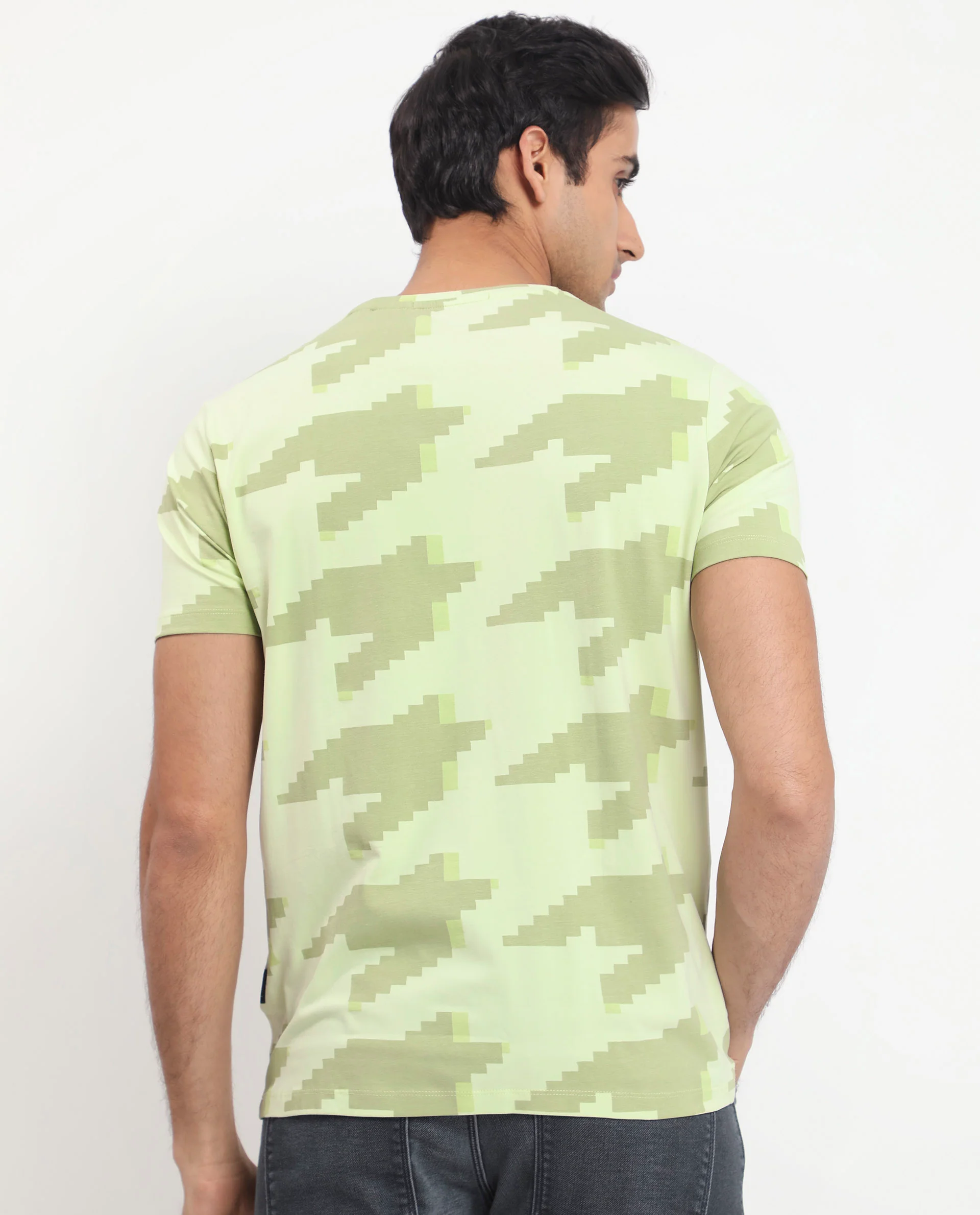 Rare Rabbit Men's Venus Light Green Cotton Graphic Print Slim Fit Half Sleeve Crew Neck T-Shirt - Image 8