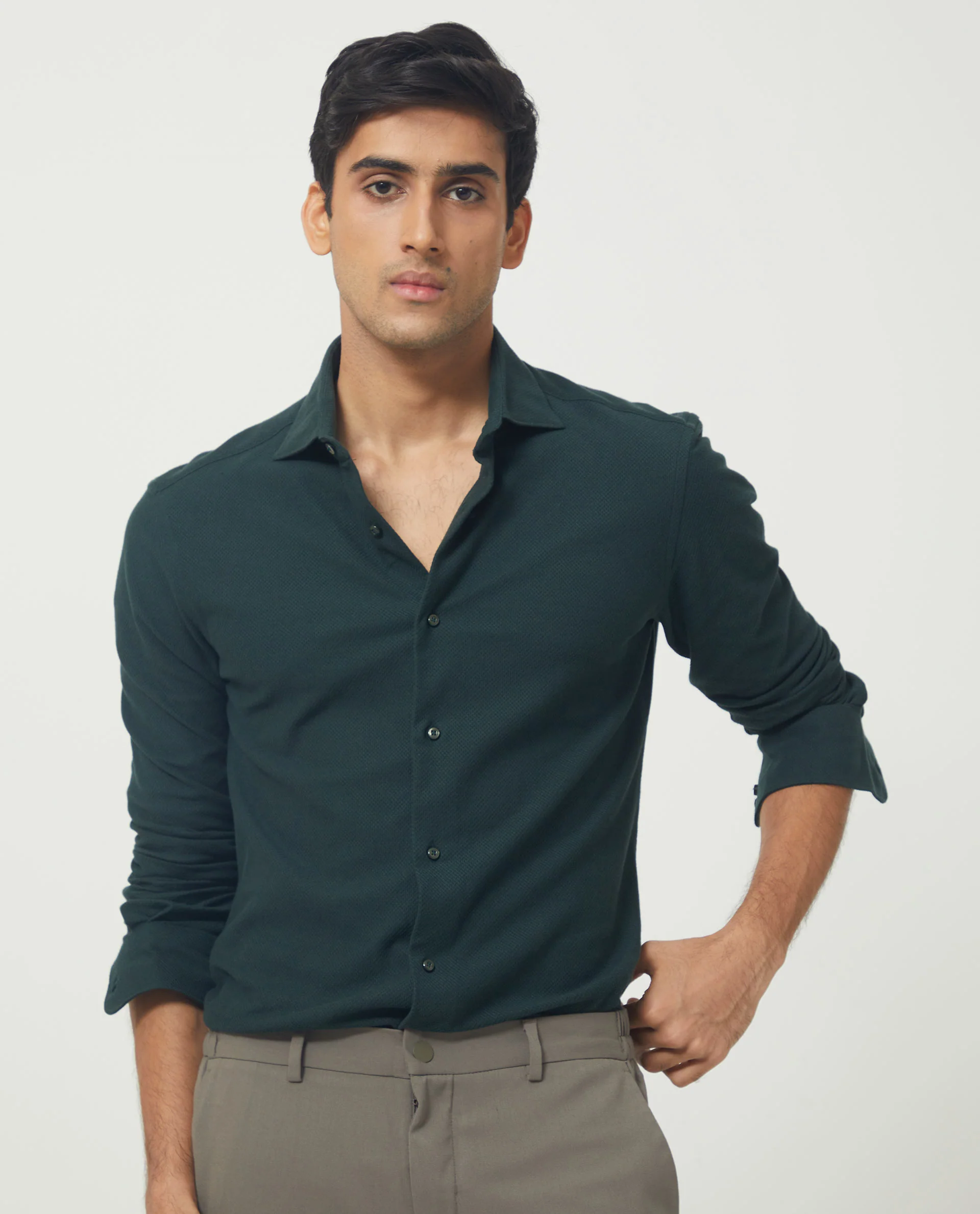 Rare Rabbit Men's Venziya Dark Green Cotton Plain Regular Fit Full Sleeve Collared Shirt - Image 3