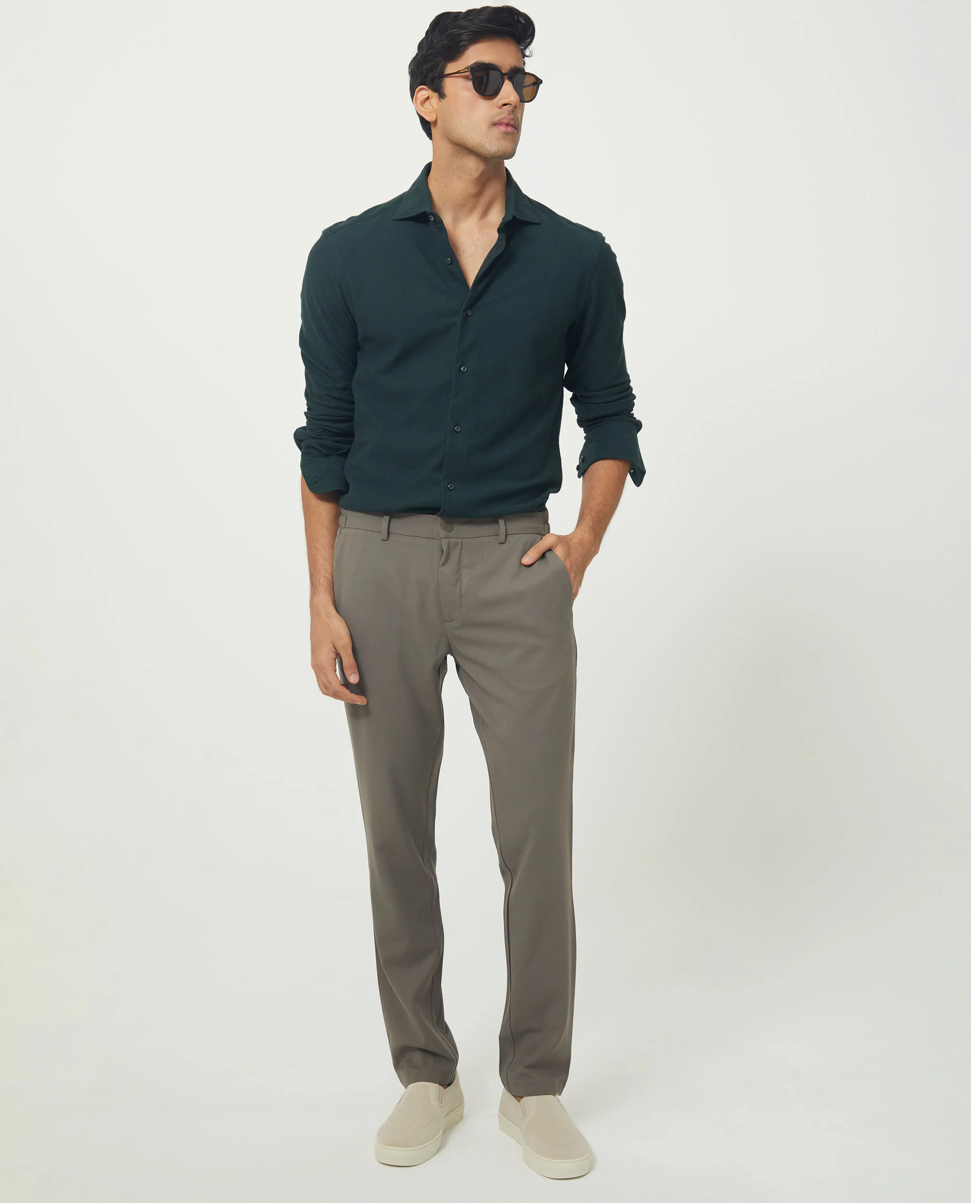 Rare Rabbit Men's Venziya Dark Green Cotton Plain Regular Fit Full Sleeve Collared Shirt - Image 6