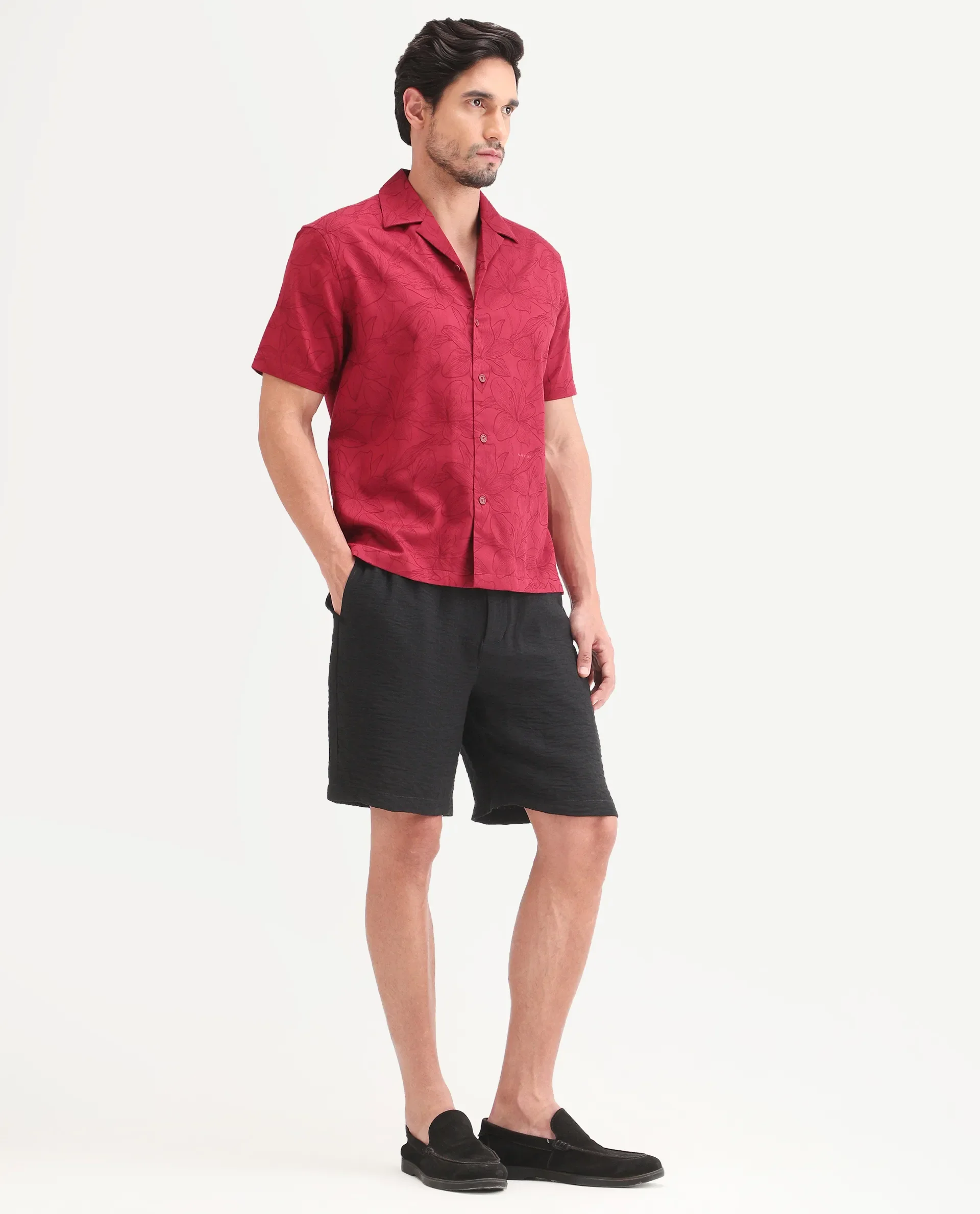Rare Rabbit Men's Veon-St Black Viscose Blend Fabric Relaxed Fit Plain Shorts - Image 7