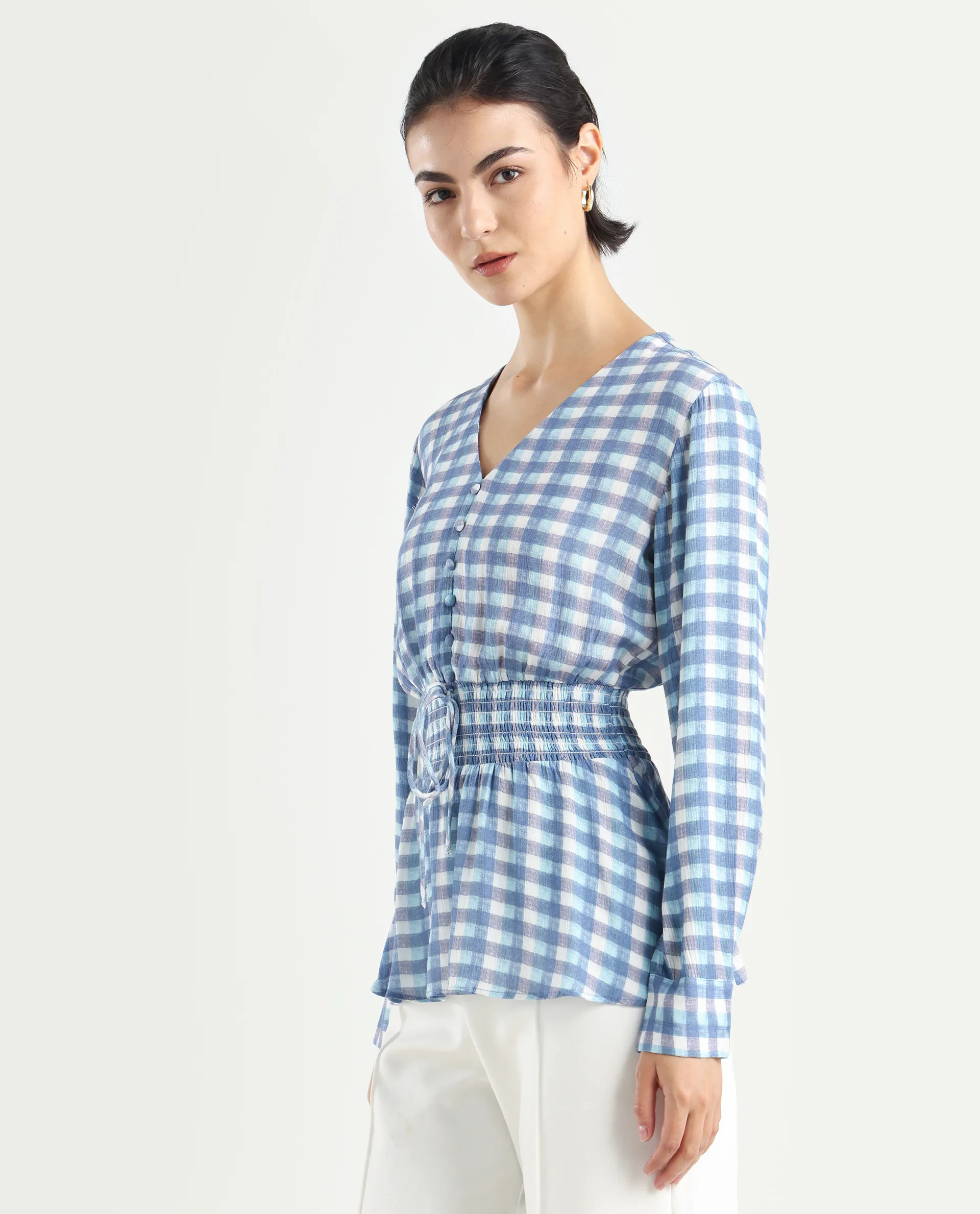 Rareism Women's Vibooy Blue Rayon V-Neck Flannel Print Cuffed Sleeve Regular Fit Top - Image 5