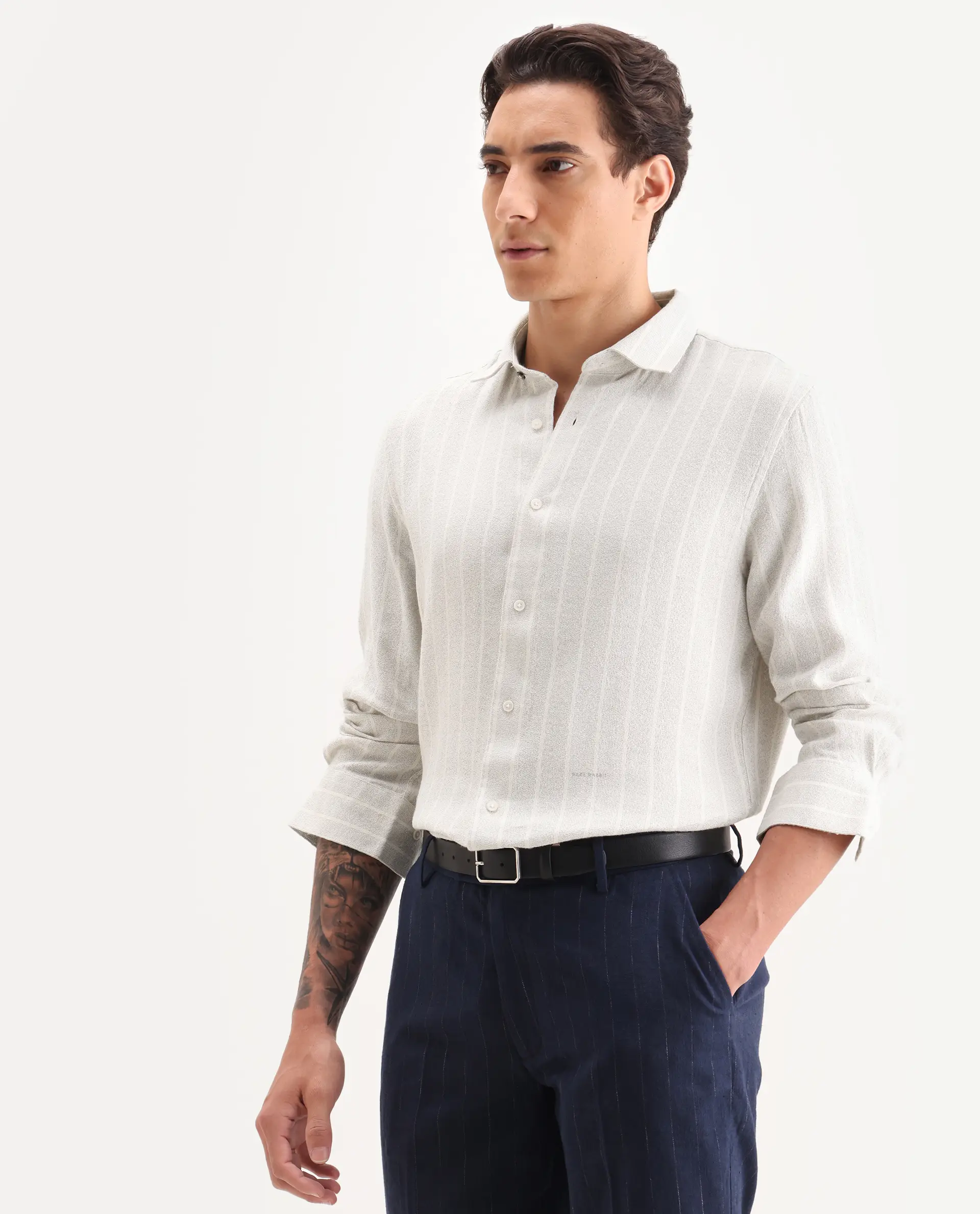 Rare Rabbit Men's Vico Off White Cotton Blend Fabric Spread Collar Regular Fit Striped Shirt - Image 4