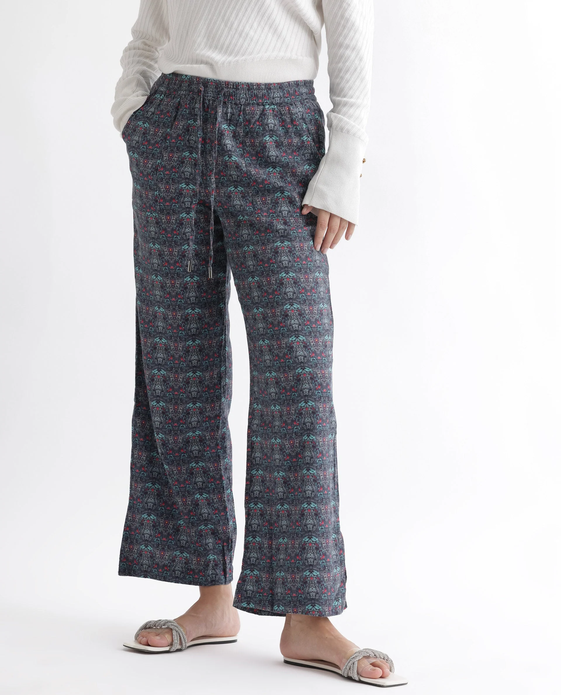 Rareism Women's Victo Grey Cotton Geometric Print Ankle Length Tailored Trouser - Image 5